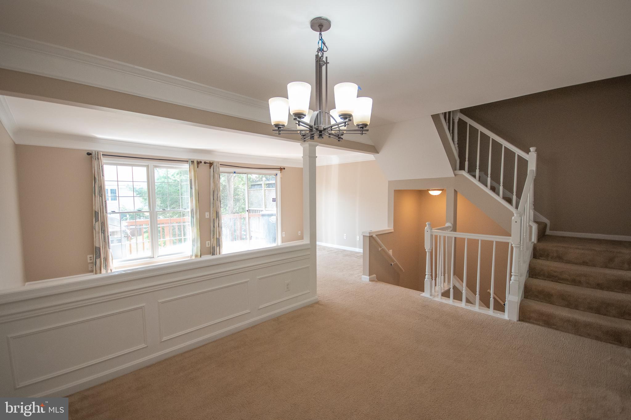 ASHBURN FARM - Residential Lease