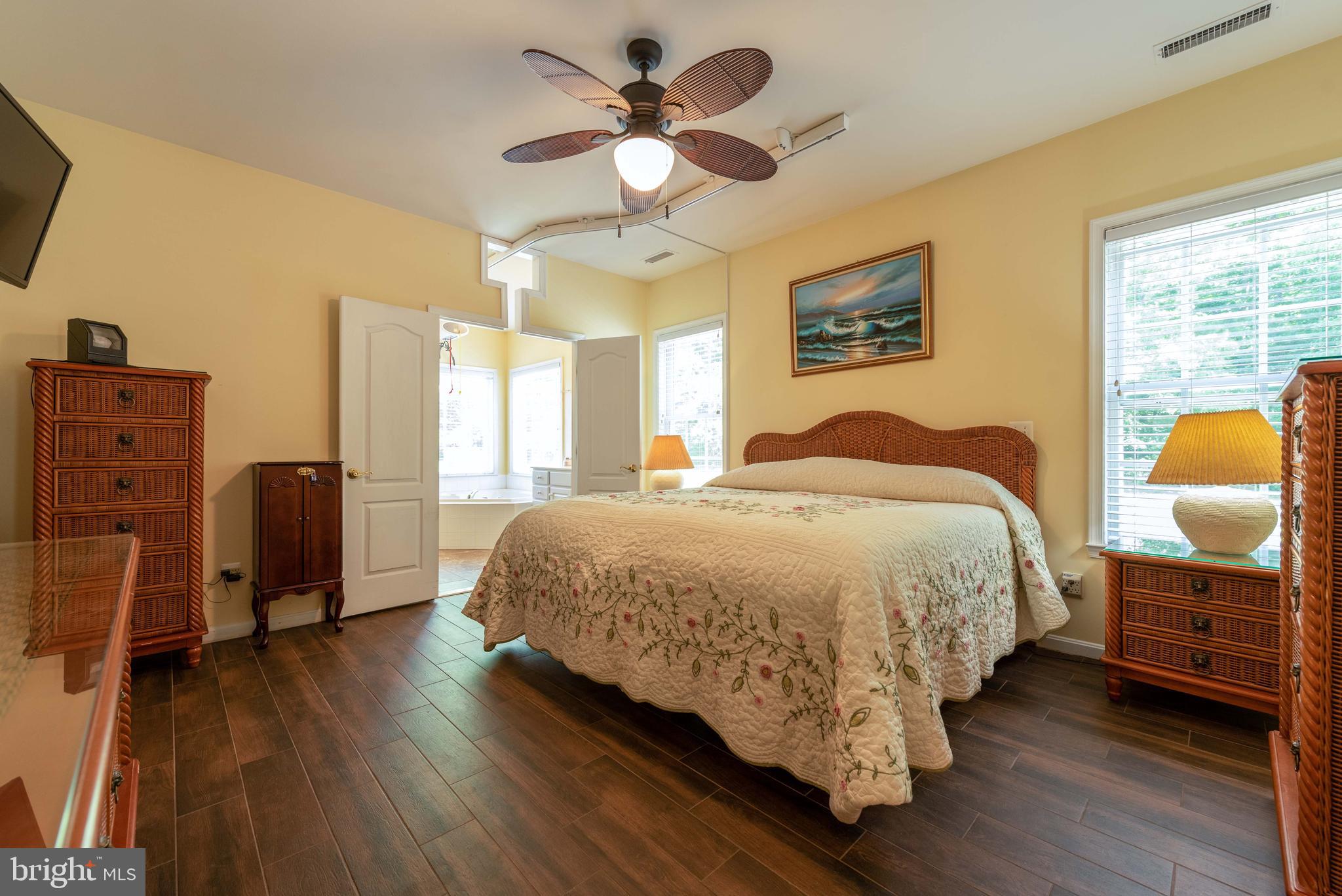 EASTON CLUB EAST - Residential