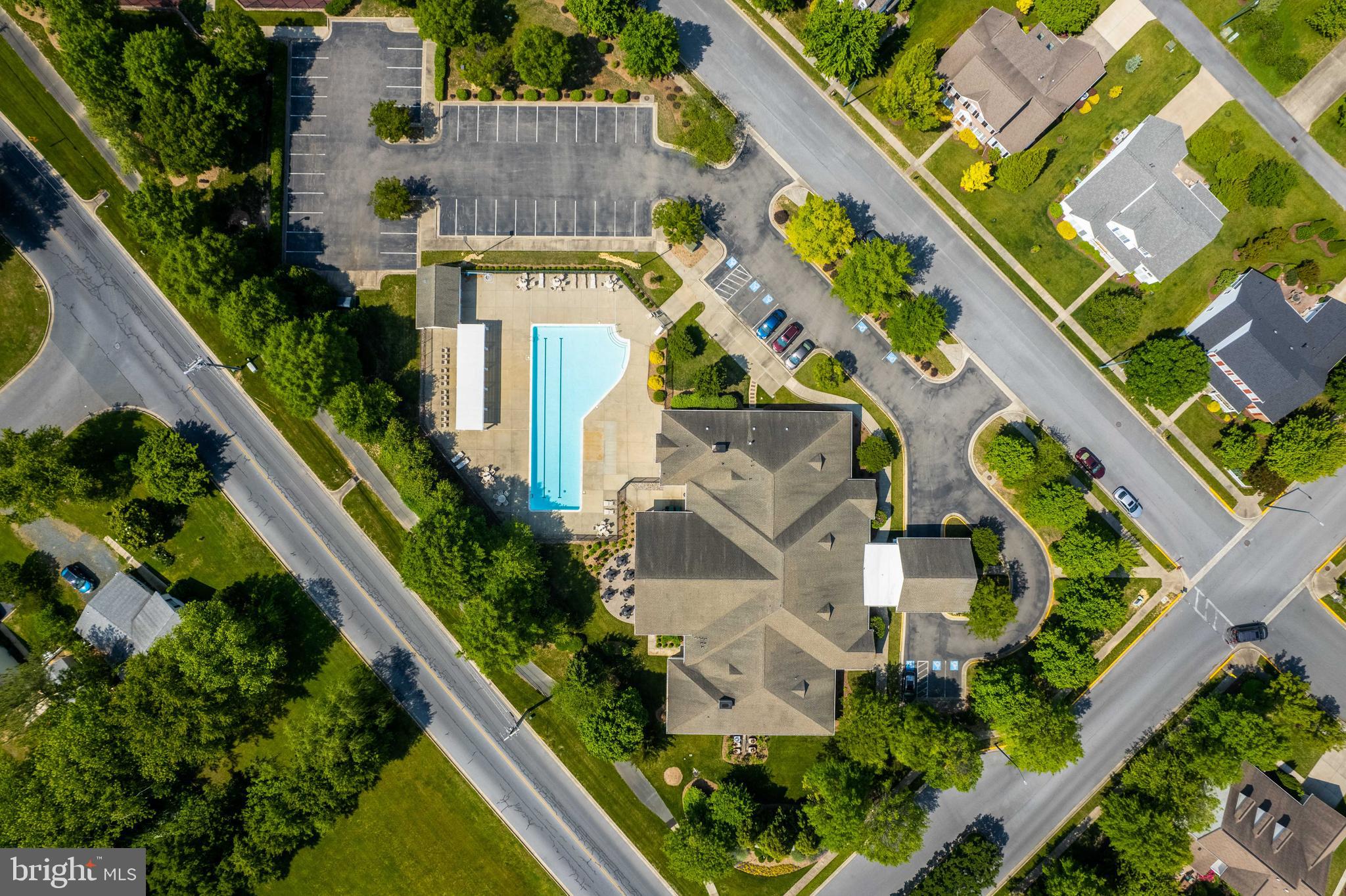 EASTON CLUB EAST - Residential