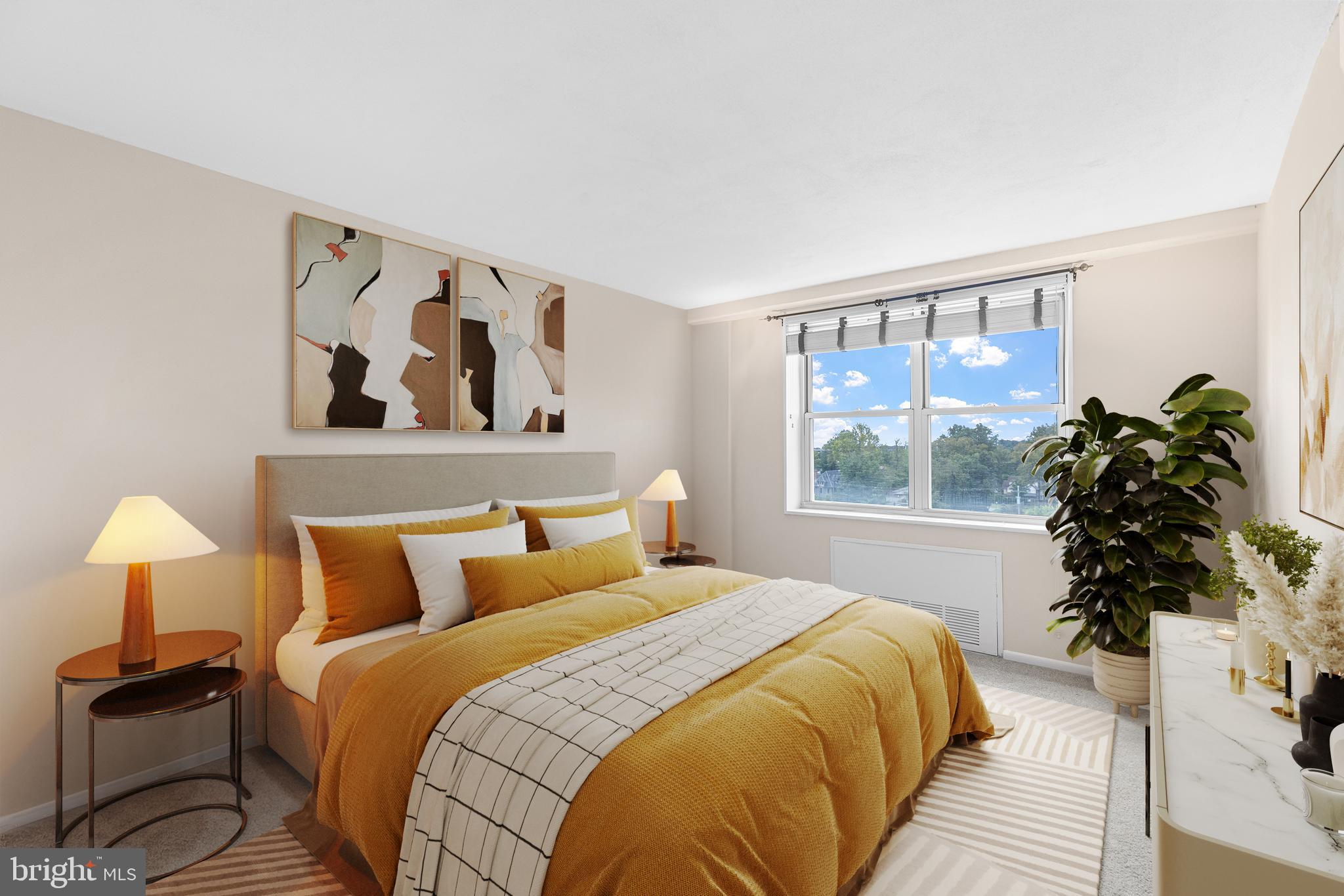 TRIANON - Residential