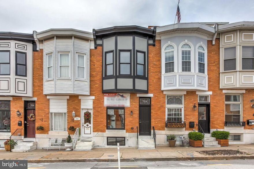 13+ FT WIDE CHAP RENOVATION IN THE HEART OF CANTON. GLISTENING HARDWOODS CASCADE THROUGHOUT. ENJOY CUSTOM CABINETRY, UPGRADED TRIM AND PAINT PACKAGE, IMPORTED TILE, QUARTZ COUNTERTOPS, UNDER CABINET LIGHTING, SS APPLIANCES IN DESIGNER CHEF'S KITCHEN WITH OVERSIZED WATERFALL ISLAND. TONS OF NATURAL LIGHT. FINISHED LOWER LEVEL WITH EGRESS AND WALK OUT. HIGH CEILINGS. TONS OF STORAGE. WALK-IN SHOWERS. WALK-IN CLOSETS. SPACIOUS 4 BEDROOMS WITH 3 FULL BATHROOMS. EXPANSIVE ROOF DECK FOR ENTERTAINING WITH STUNNING WATER AND CITY VIEWS. OVERSIZED OFF-STREET PARKING PAD. CLOSE PROXIMITY TO LOCAL DINING, RETAIL SHOPPING, PATTERSON PARK, AND ALL MAJOR HIGHWAYS.