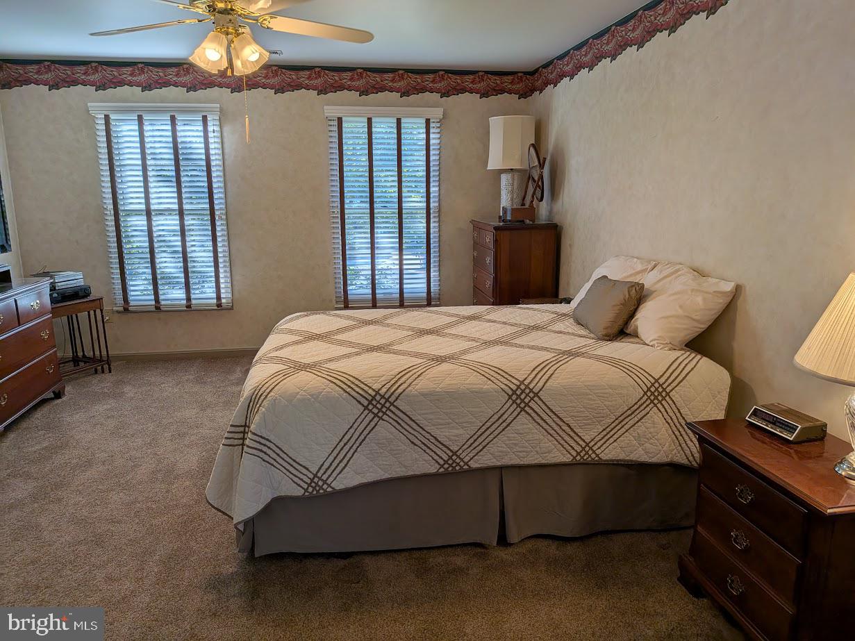 MIDDLEBROOK MANOR - Residential