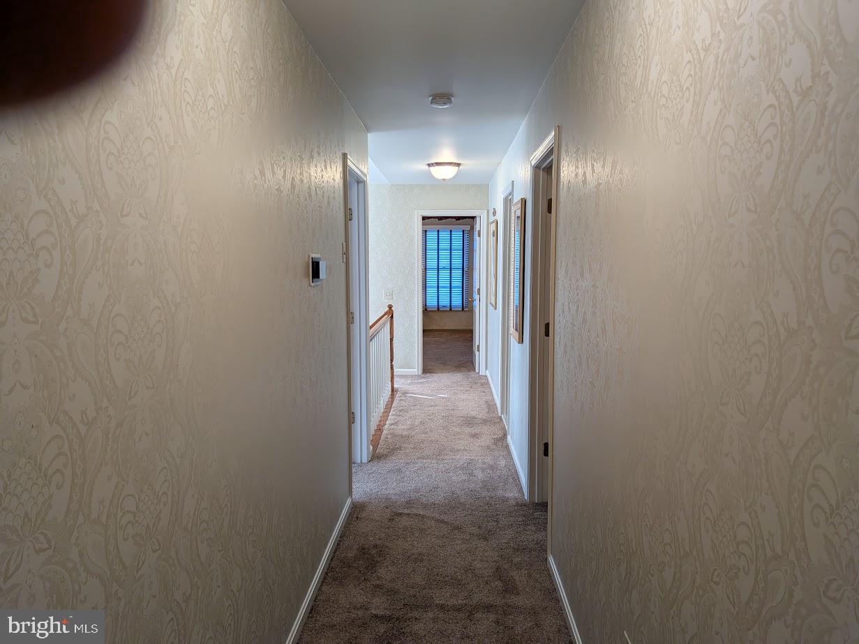 MIDDLEBROOK MANOR - Residential