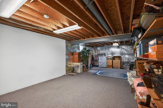 MIDDLEBROOK MANOR - Residential