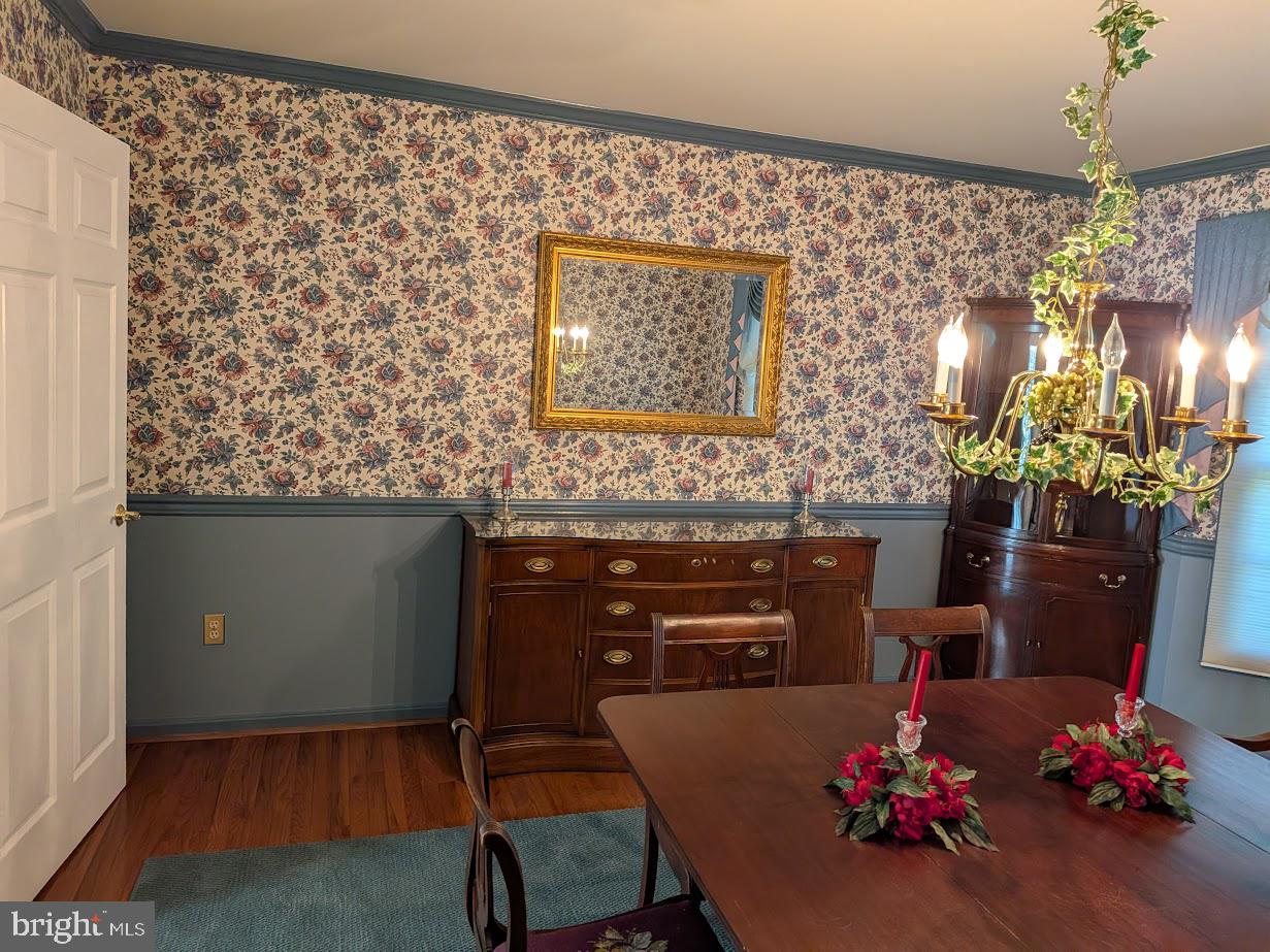 MIDDLEBROOK MANOR - Residential