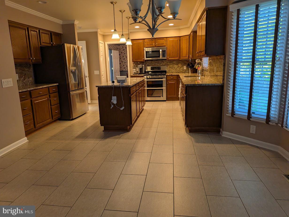 MIDDLEBROOK MANOR - Residential