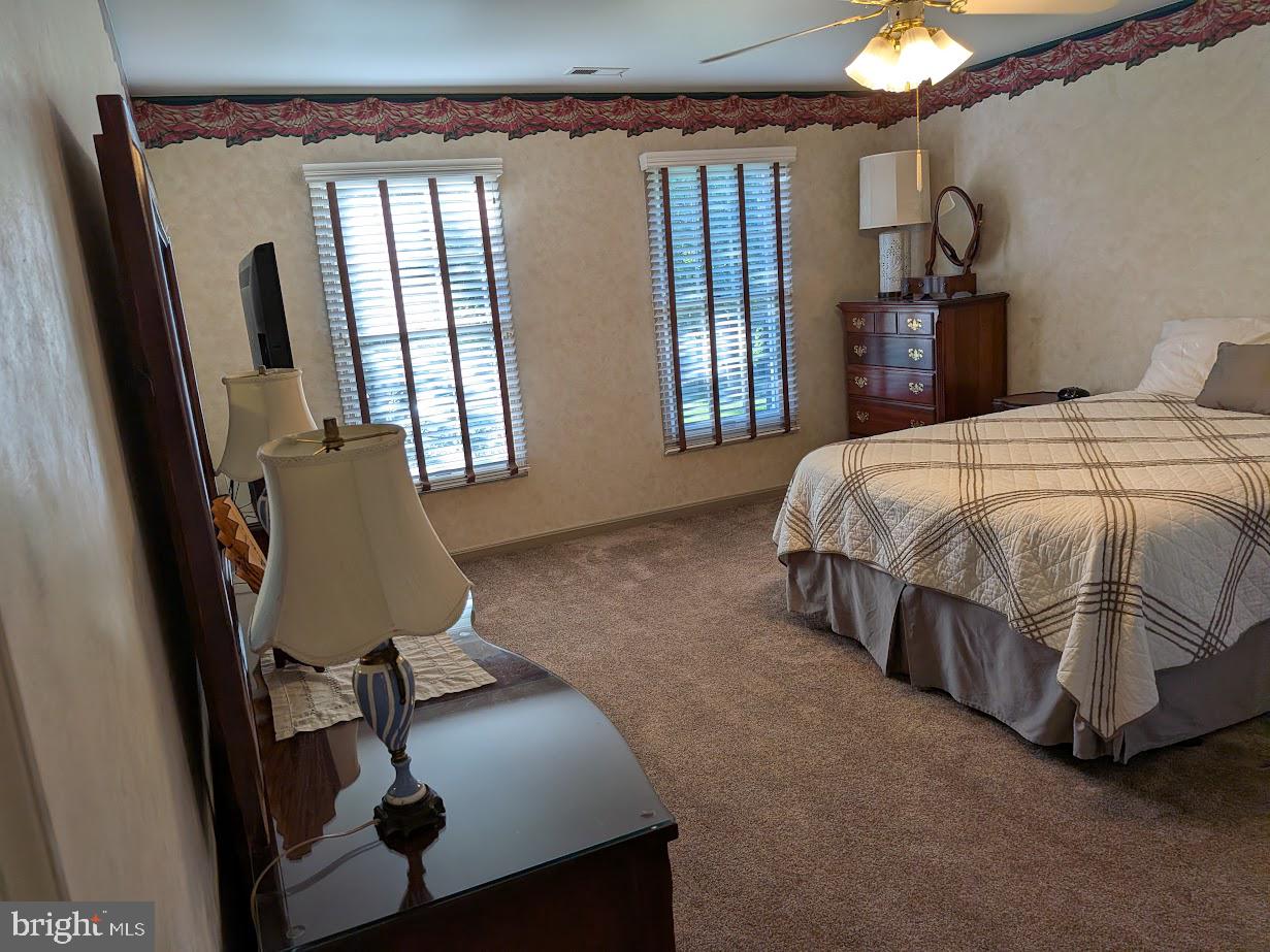 MIDDLEBROOK MANOR - Residential