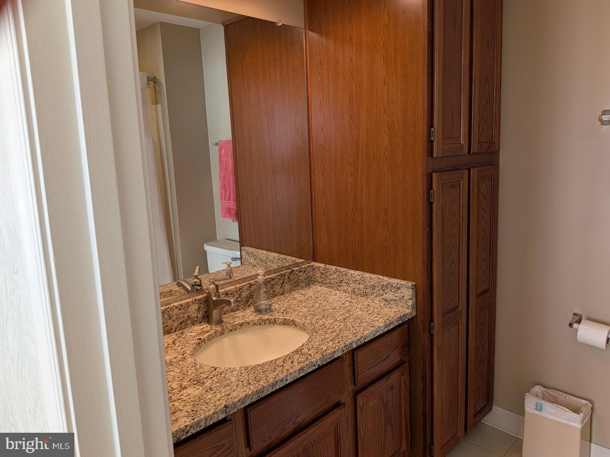MIDDLEBROOK MANOR - Residential
