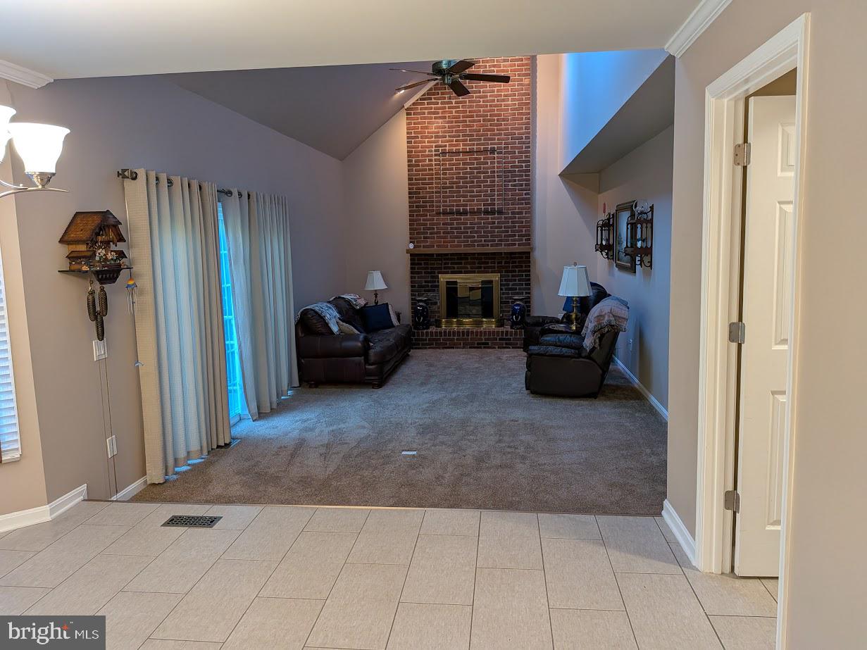 MIDDLEBROOK MANOR - Residential