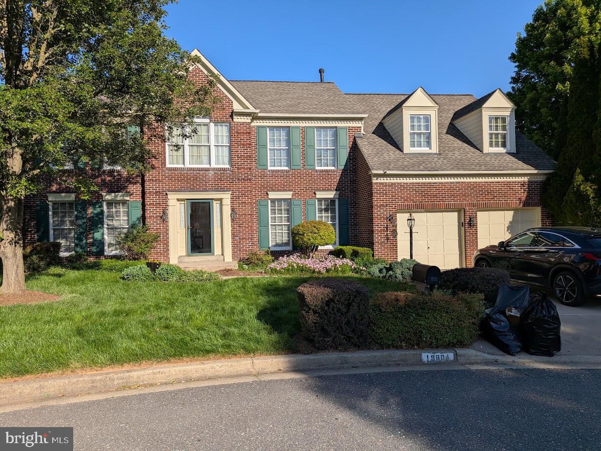 MIDDLEBROOK MANOR - Residential