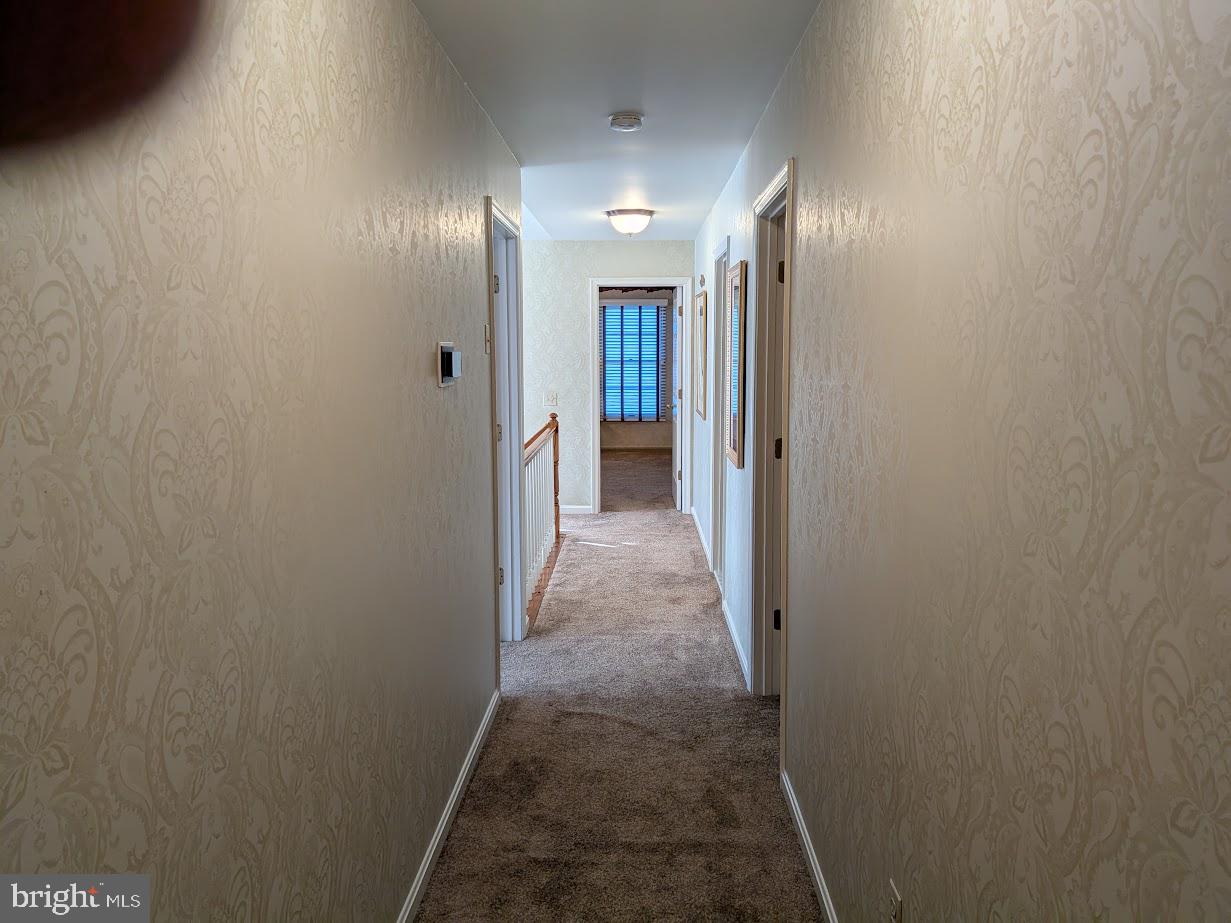 MIDDLEBROOK MANOR - Residential