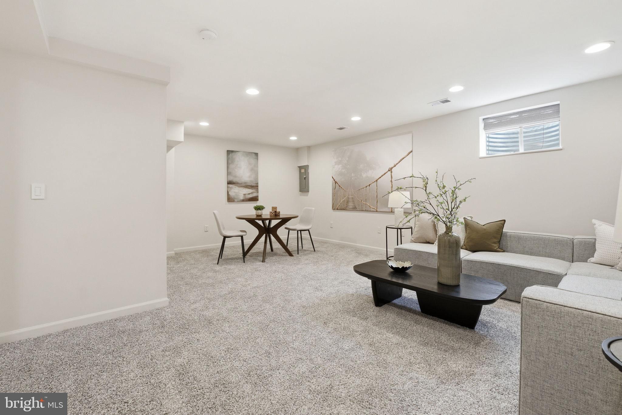 WATERFORD - Residential