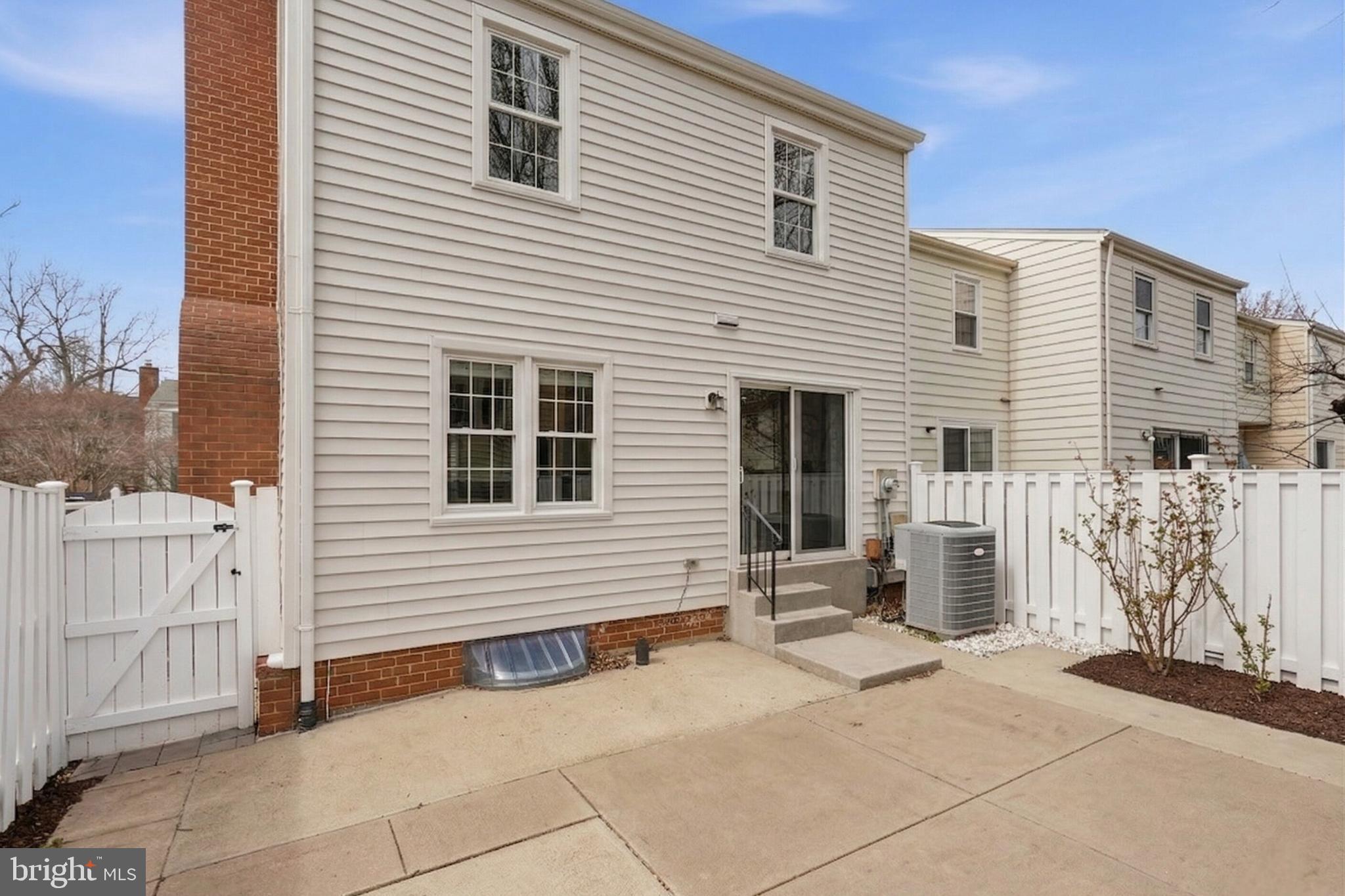 WATERFORD - Residential