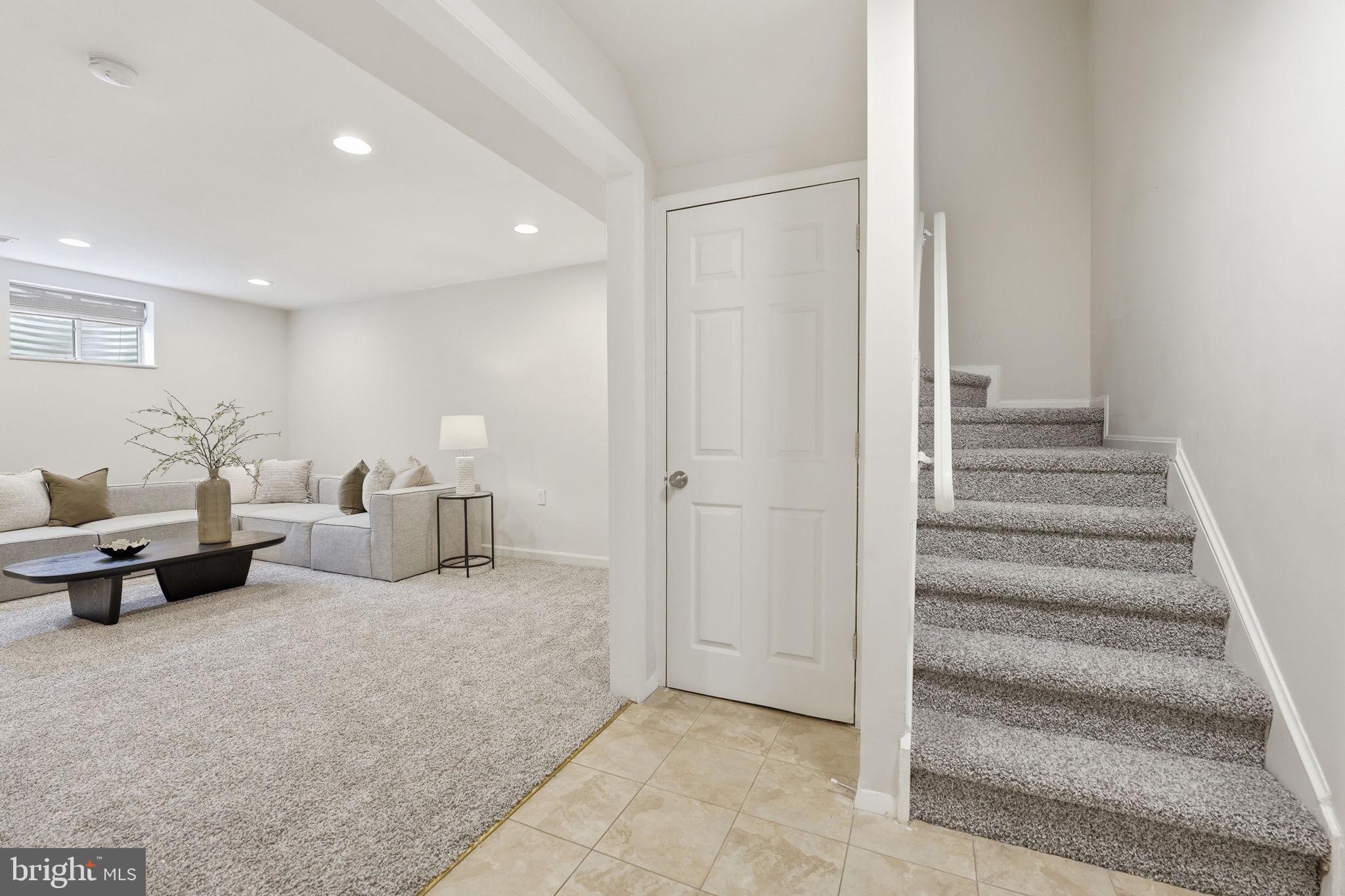 WATERFORD - Residential