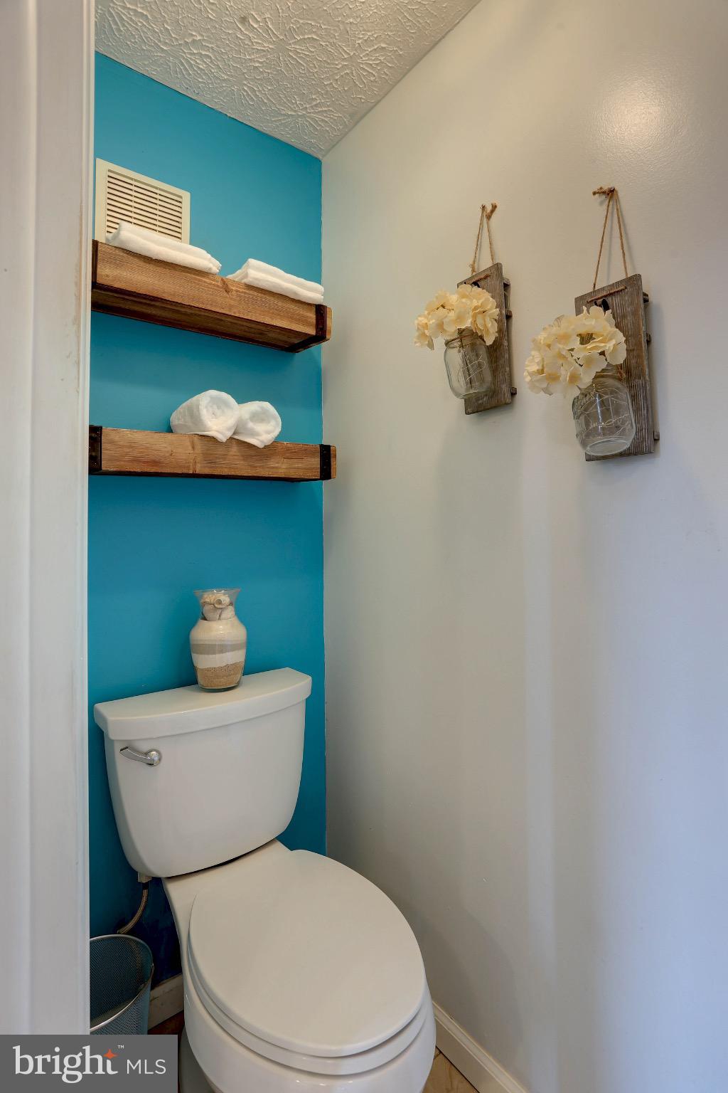 HAMMOND HILLS - Residential