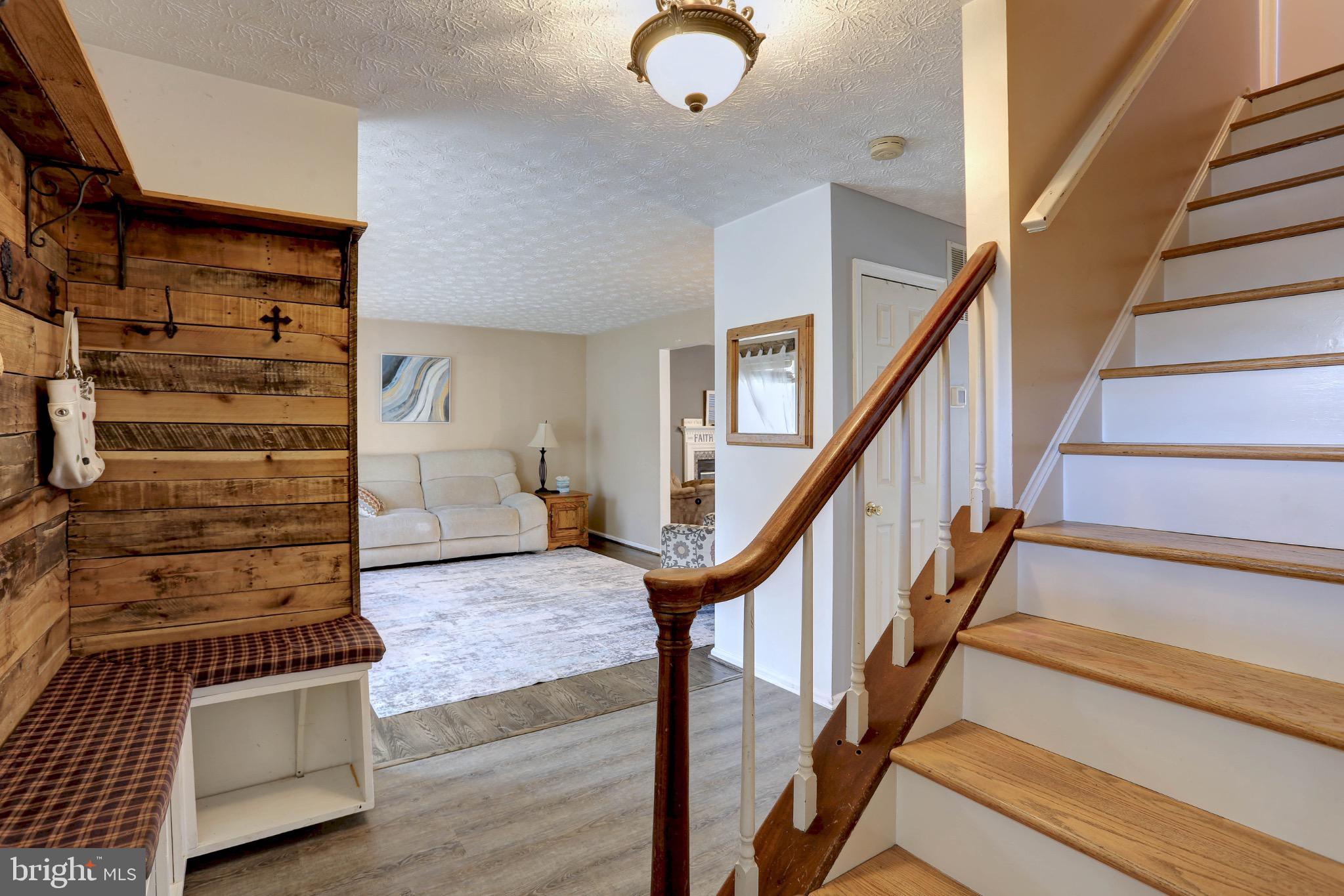 HAMMOND HILLS - Residential