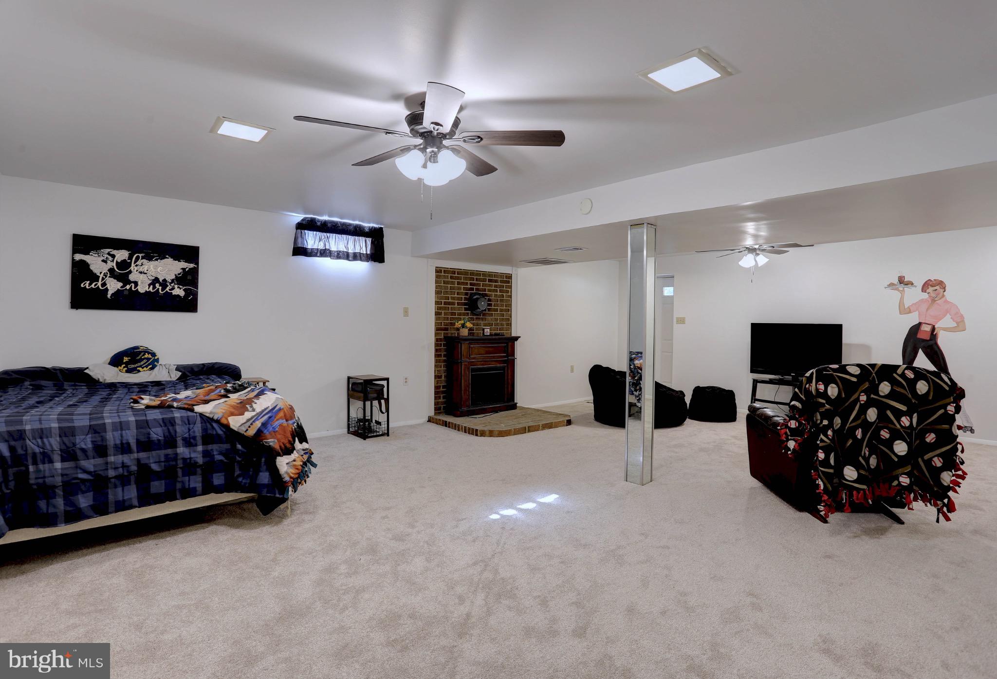 HAMMOND HILLS - Residential