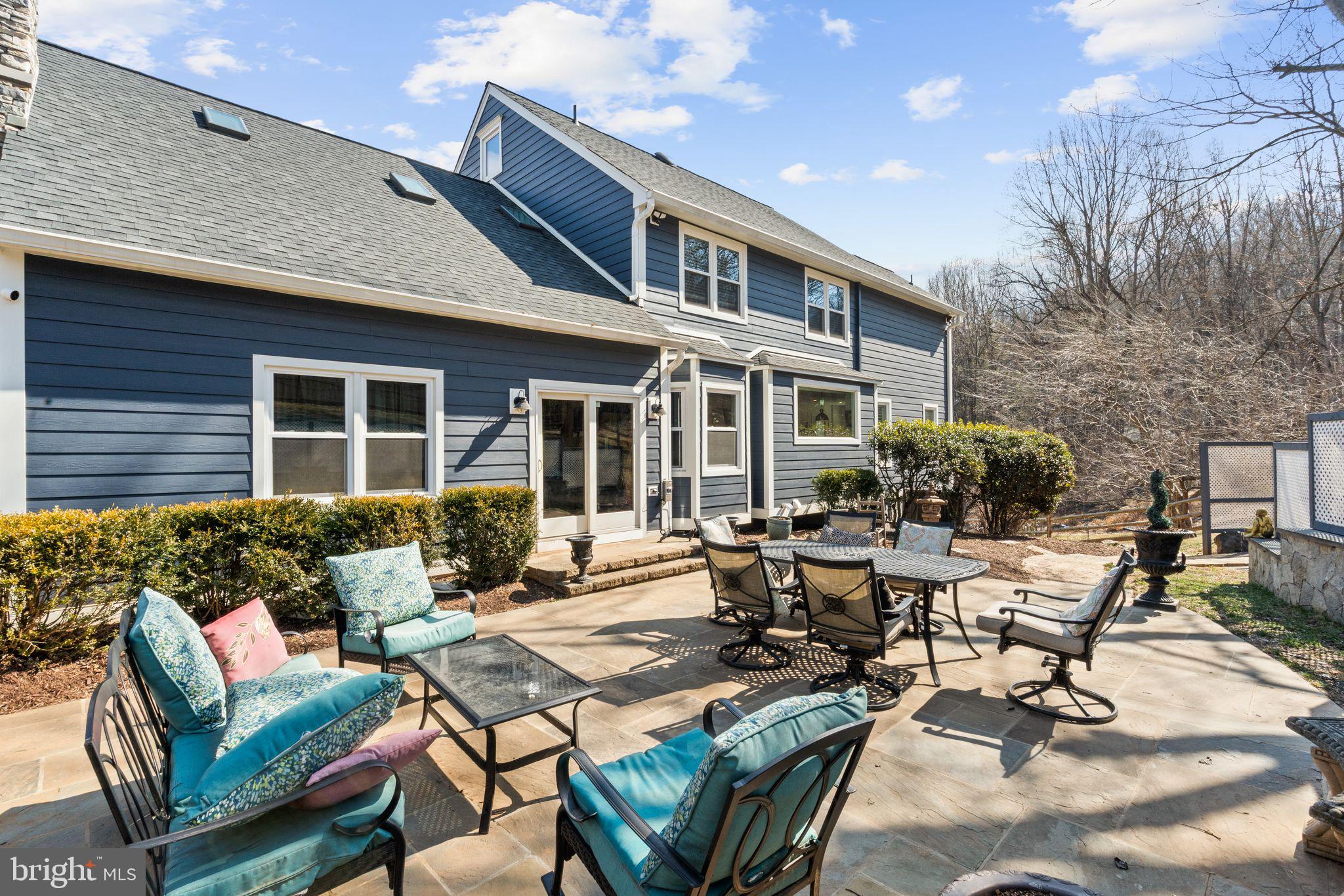 HUNTON WOOD - Residential