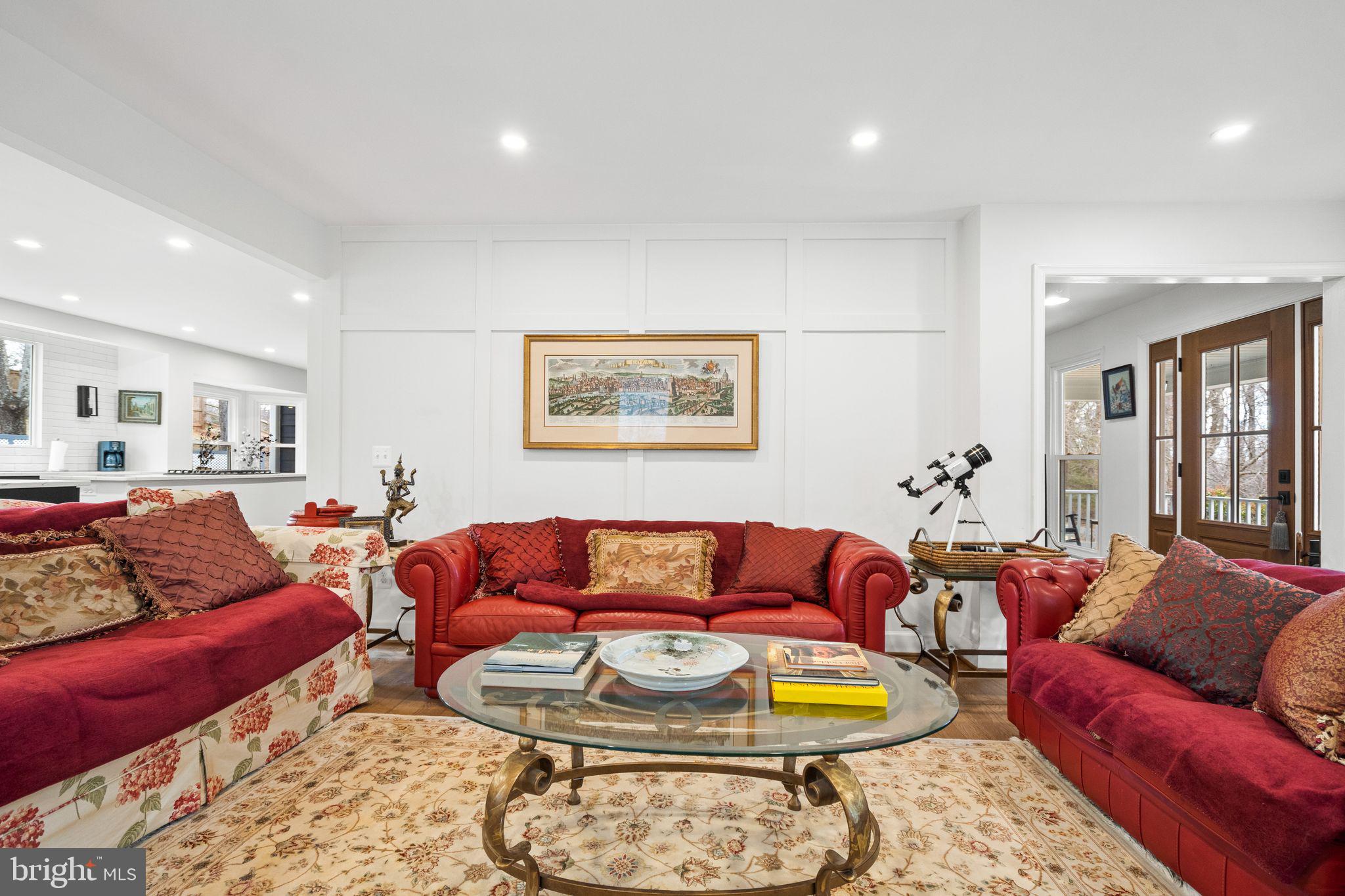 HUNTON WOOD - Residential