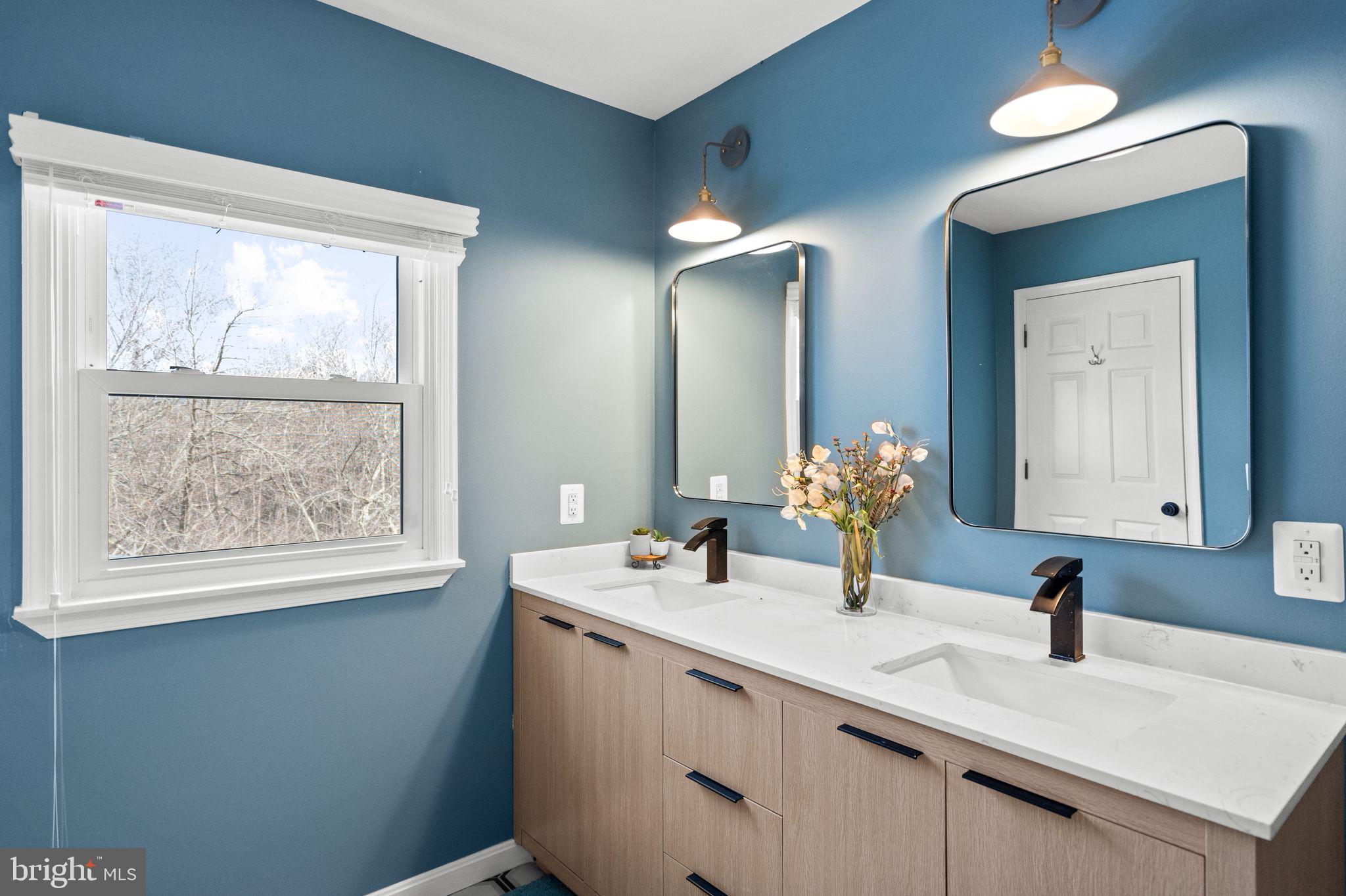 HUNTON WOOD - Residential