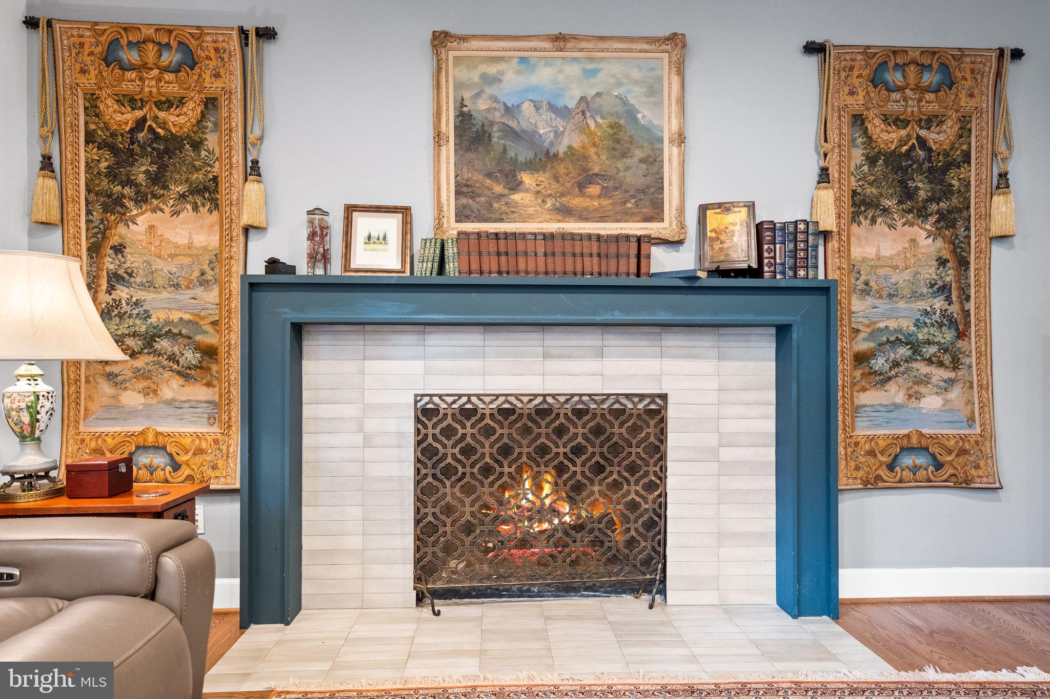 HUNTON WOOD - Residential