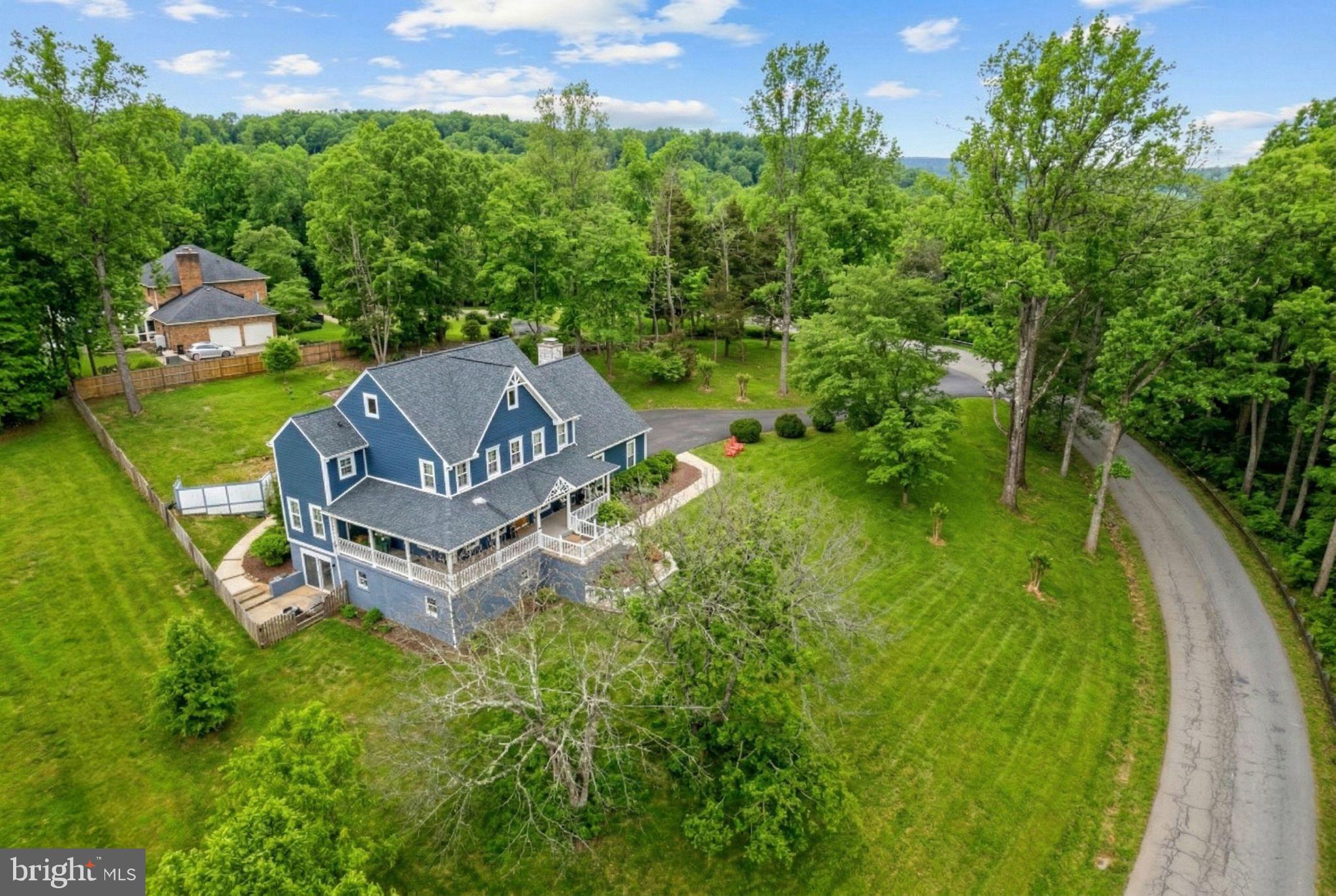 HUNTON WOOD - Residential