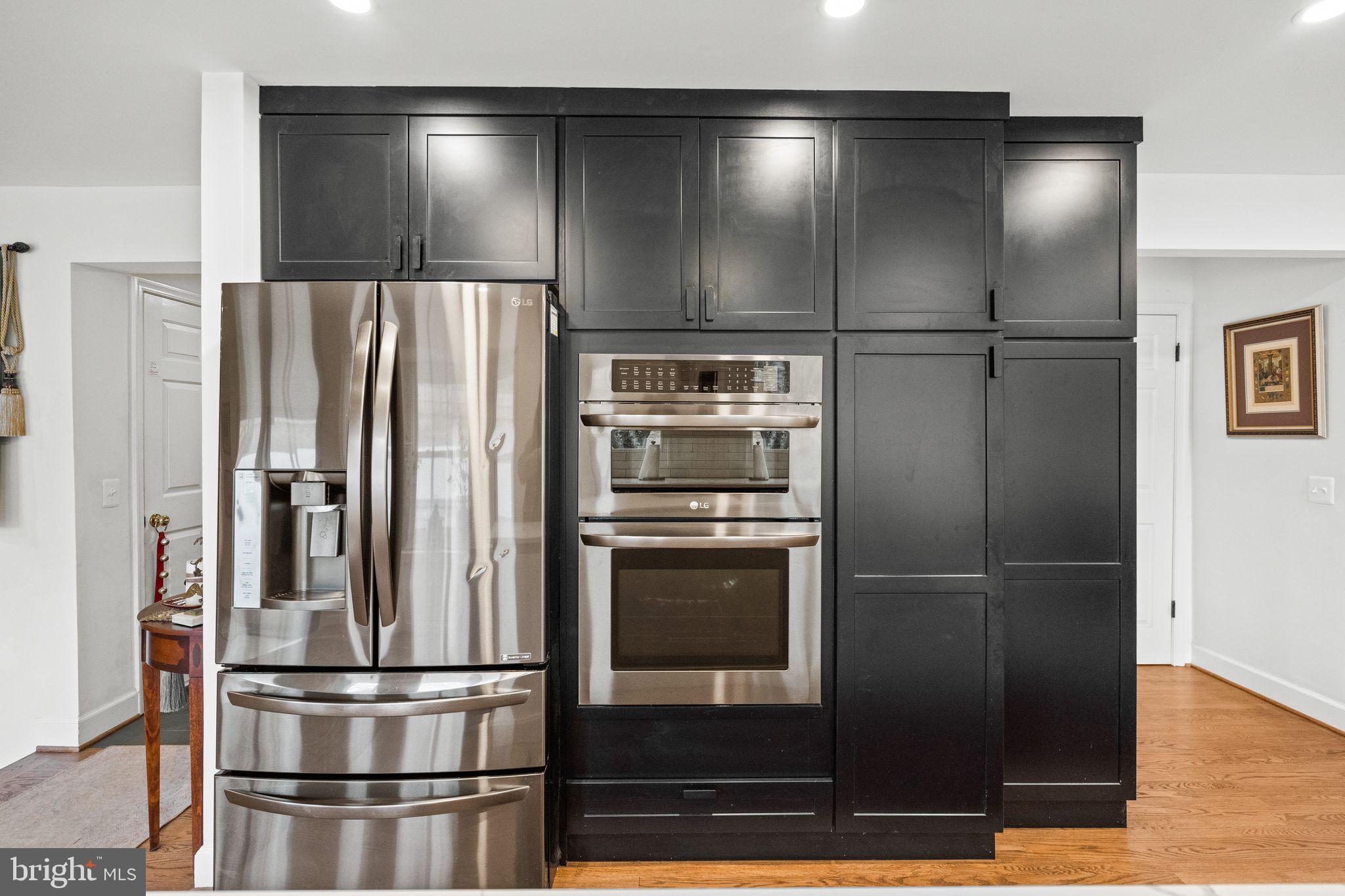 HUNTON WOOD - Residential