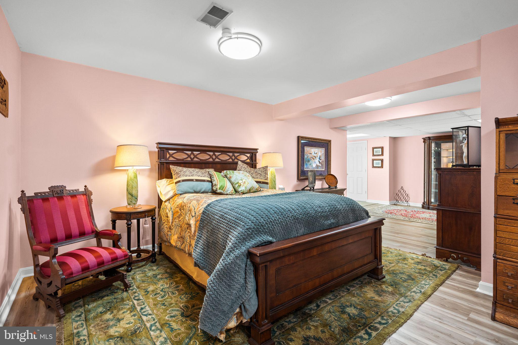 HUNTON WOOD - Residential