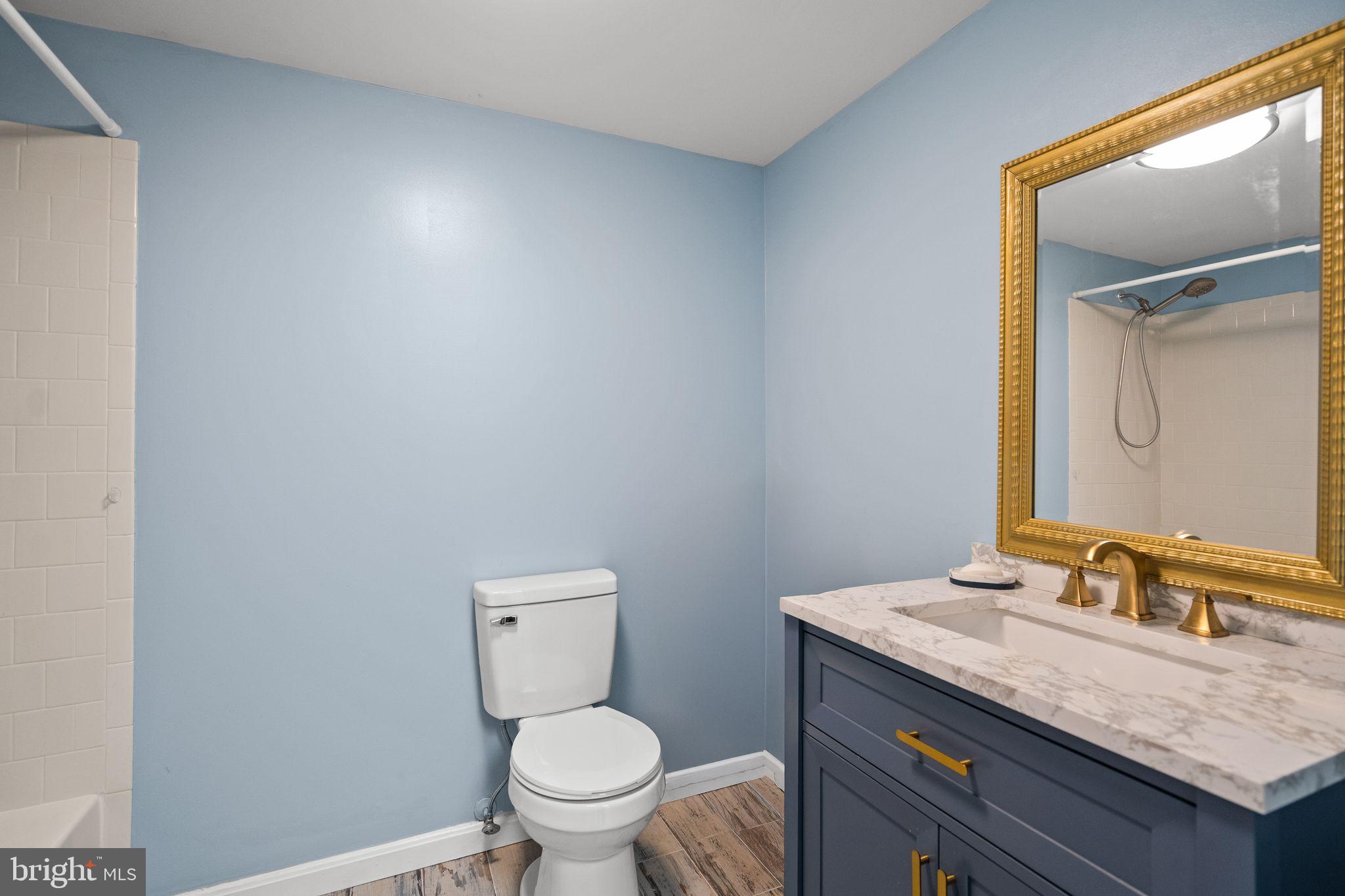 HUNTON WOOD - Residential