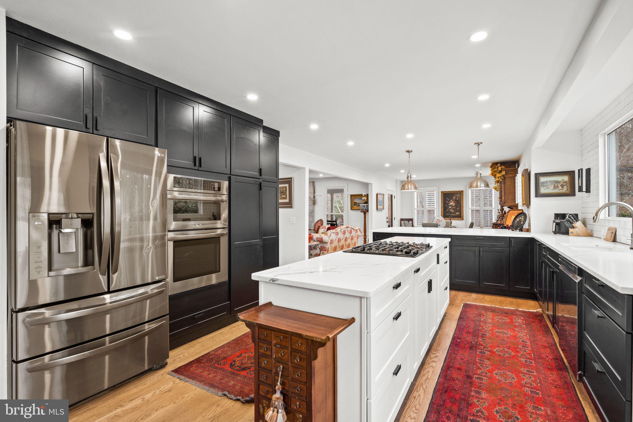 HUNTON WOOD - Residential