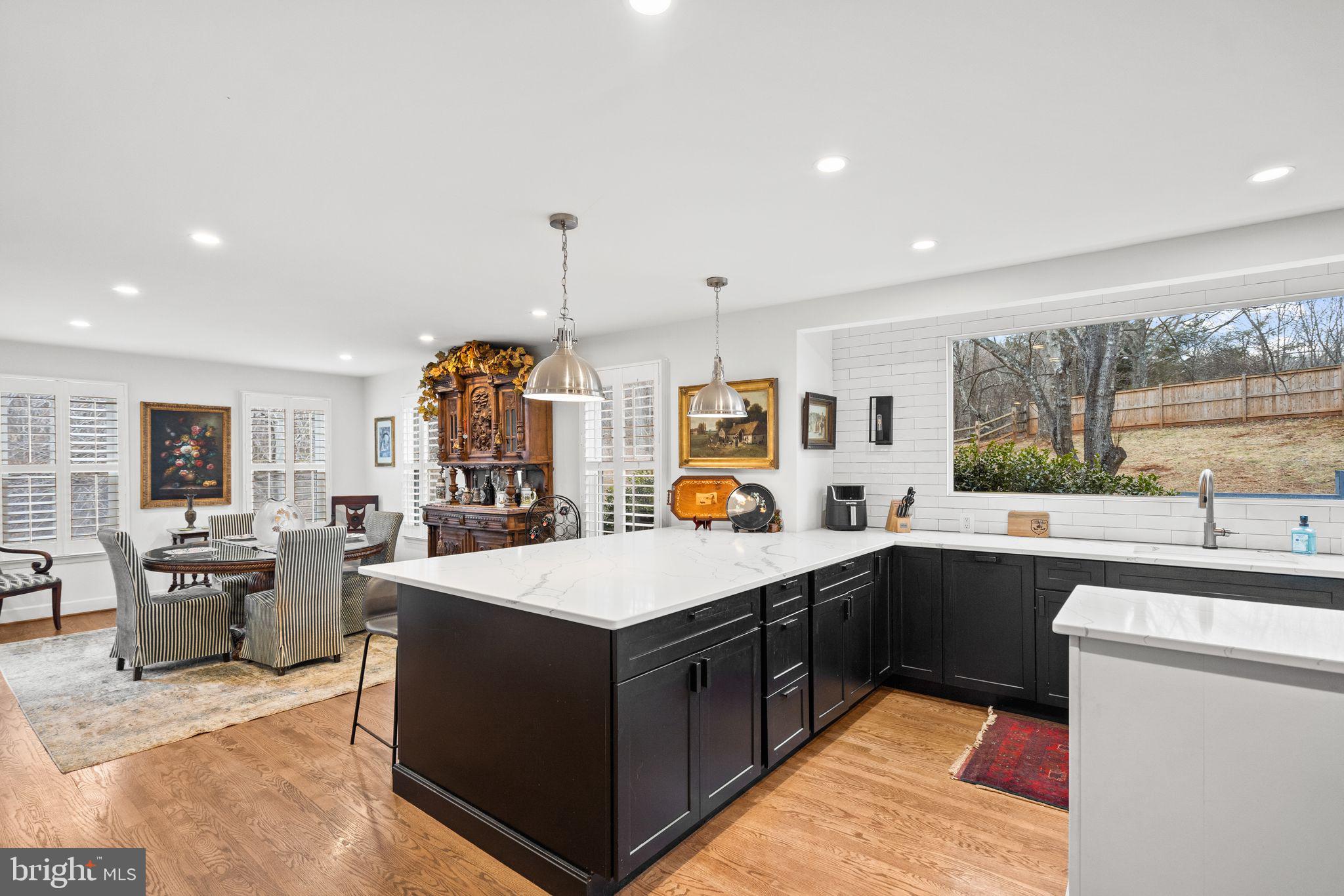 HUNTON WOOD - Residential