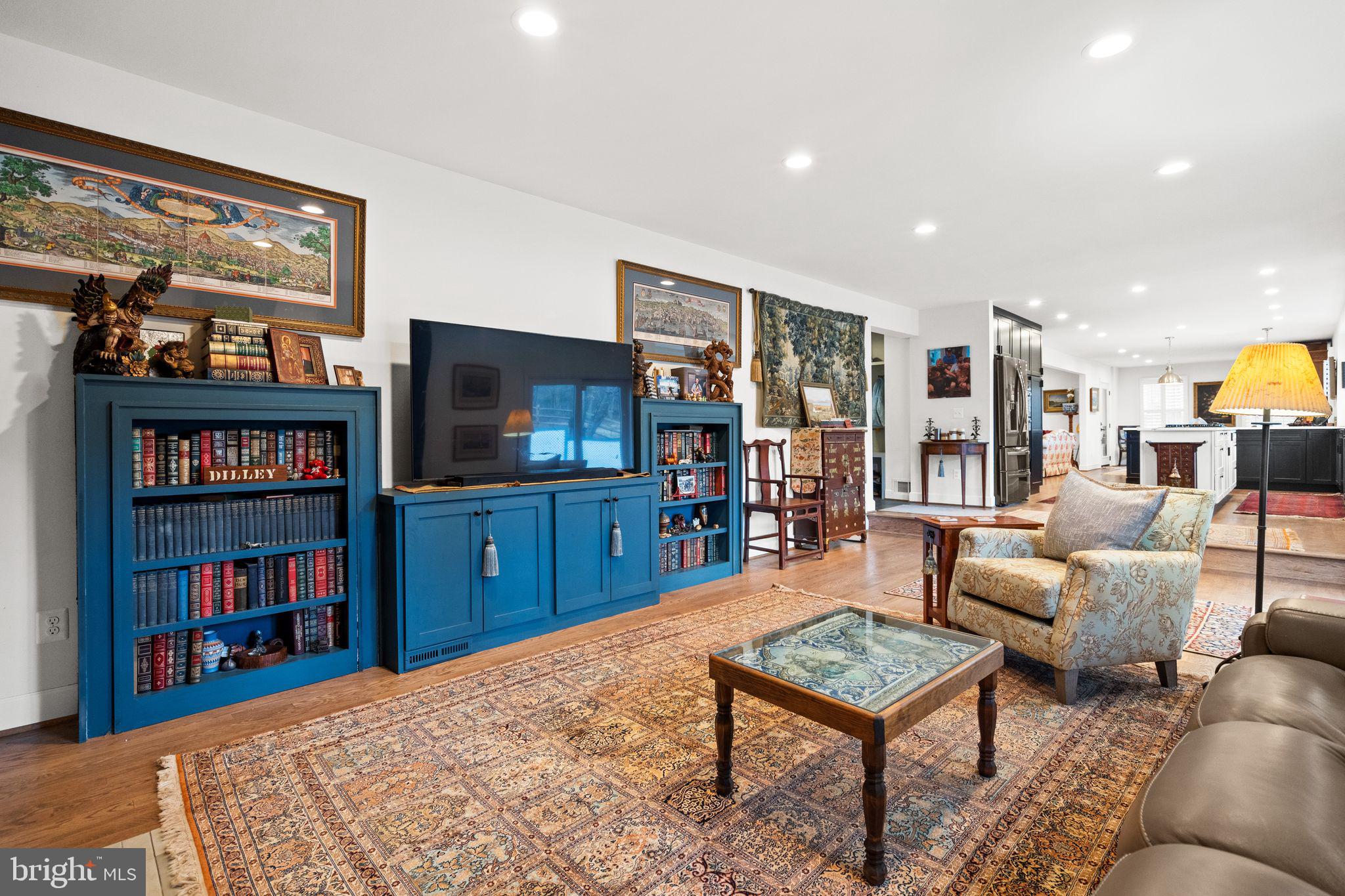 HUNTON WOOD - Residential