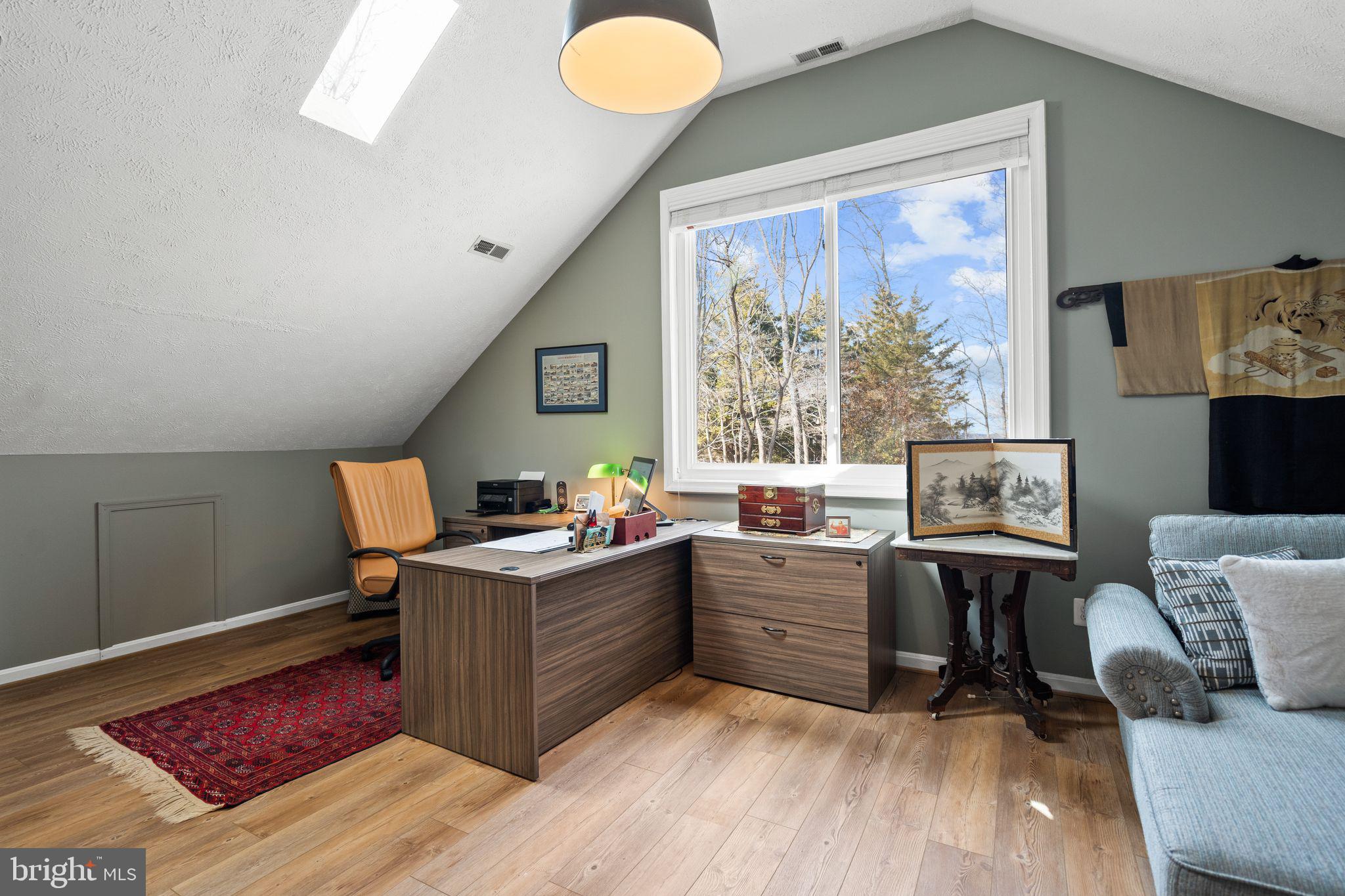 HUNTON WOOD - Residential