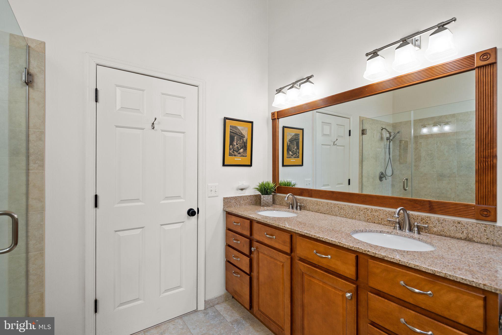 HUNTON WOOD - Residential