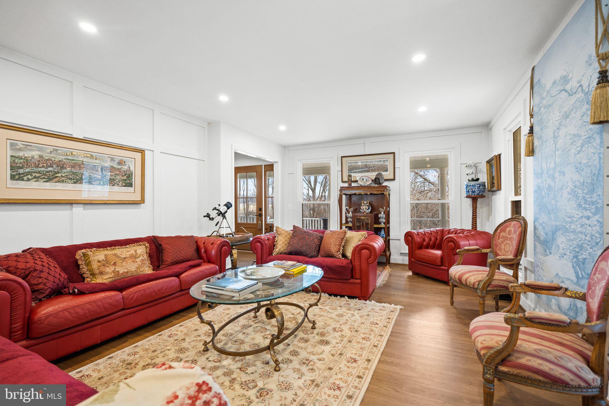 HUNTON WOOD - Residential