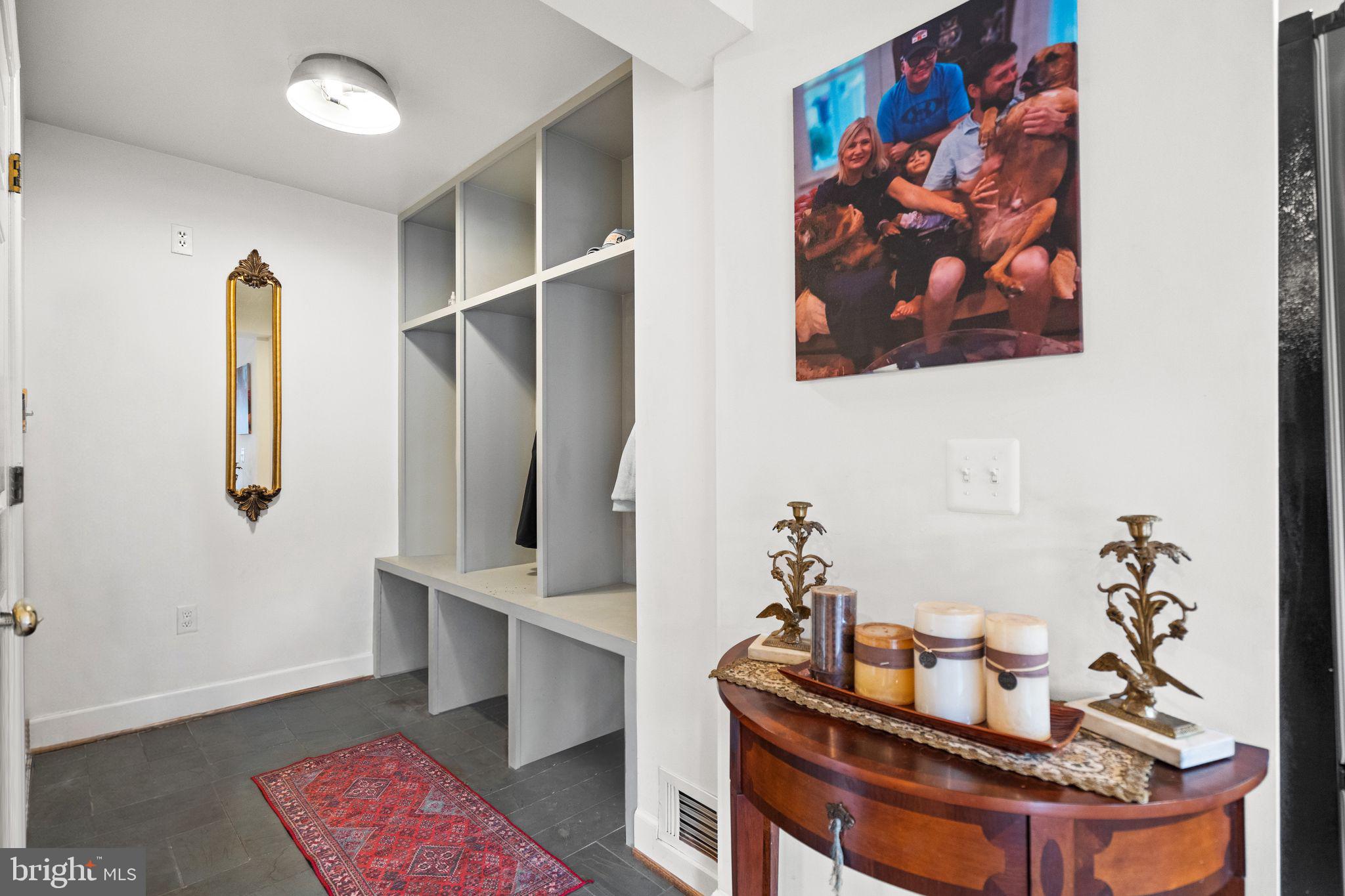 HUNTON WOOD - Residential