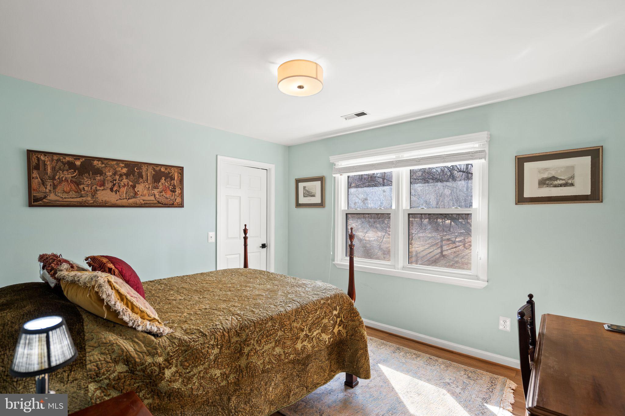 HUNTON WOOD - Residential