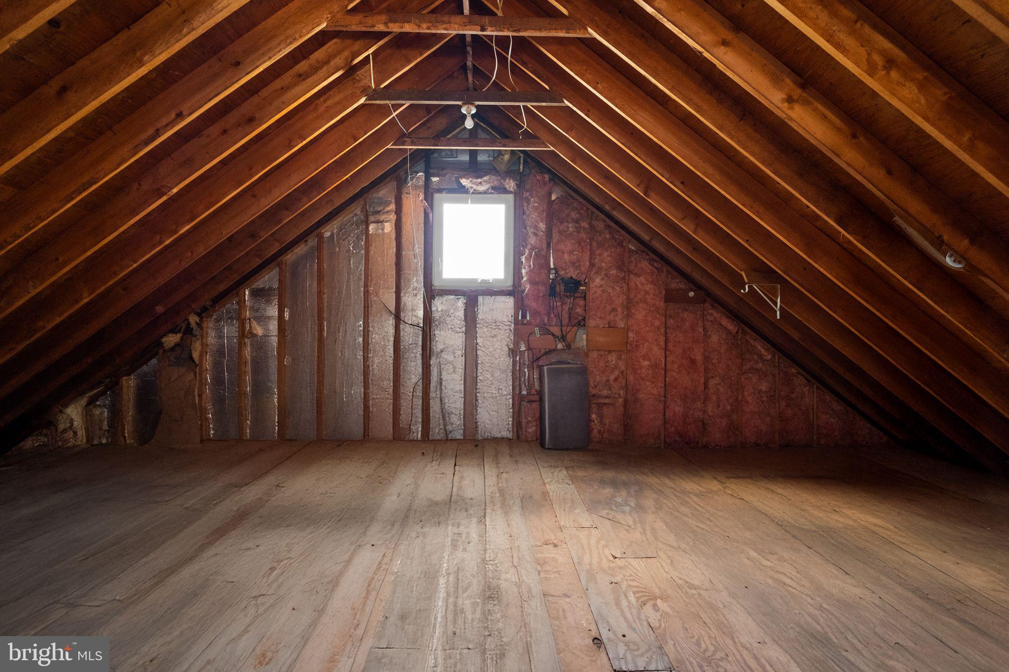 HUNTON WOOD - Residential