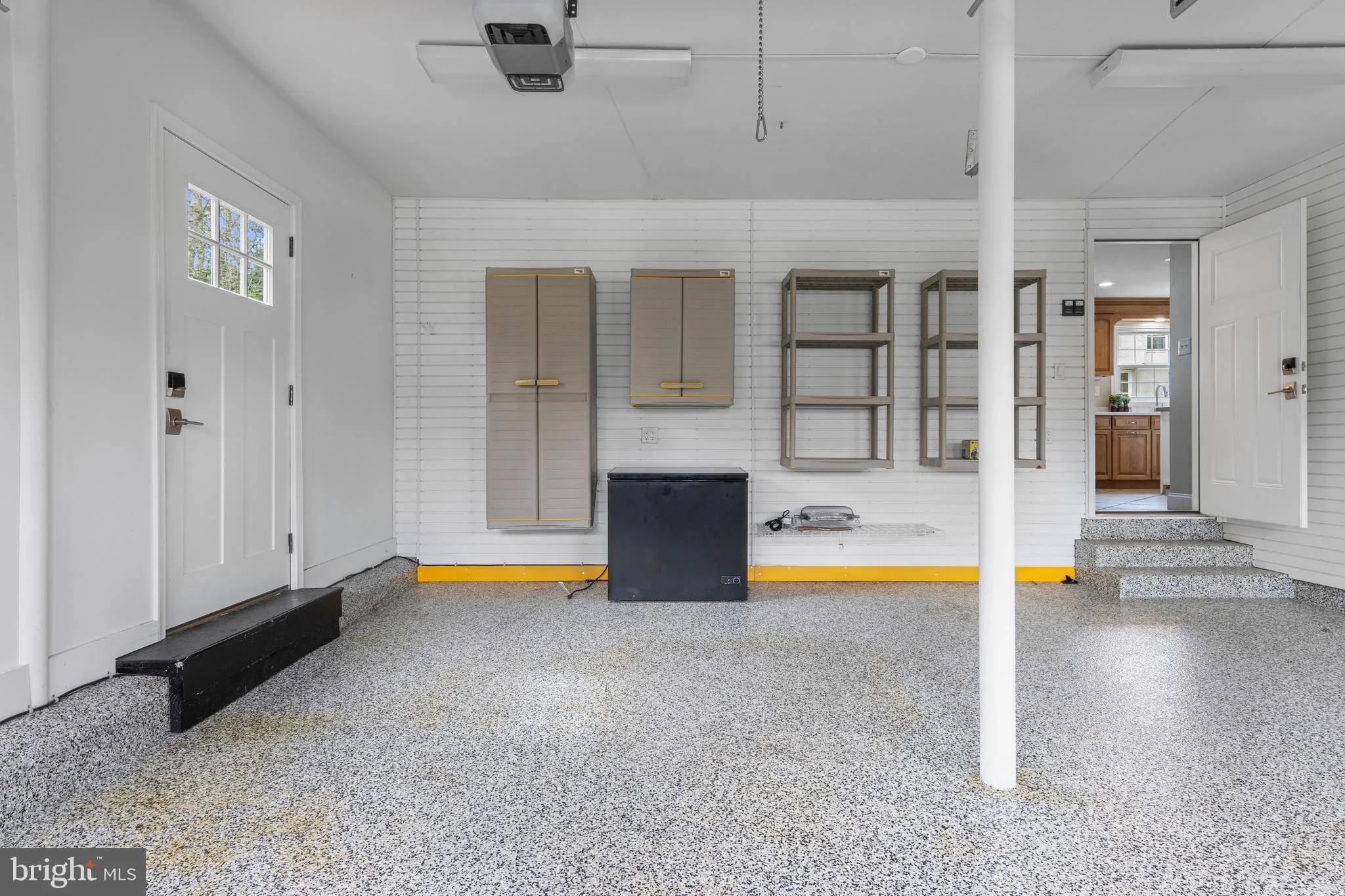 Wayne, Pennsylvania 19087, United States, 4 Bedrooms Bedrooms, ,4 BathroomsBathrooms,Residential,Pending,104973