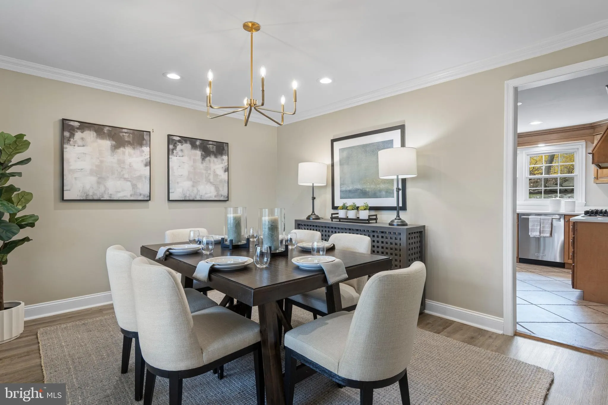 Wayne, Pennsylvania 19087, United States, 4 Bedrooms Bedrooms, ,4 BathroomsBathrooms,Residential,Pending,104973