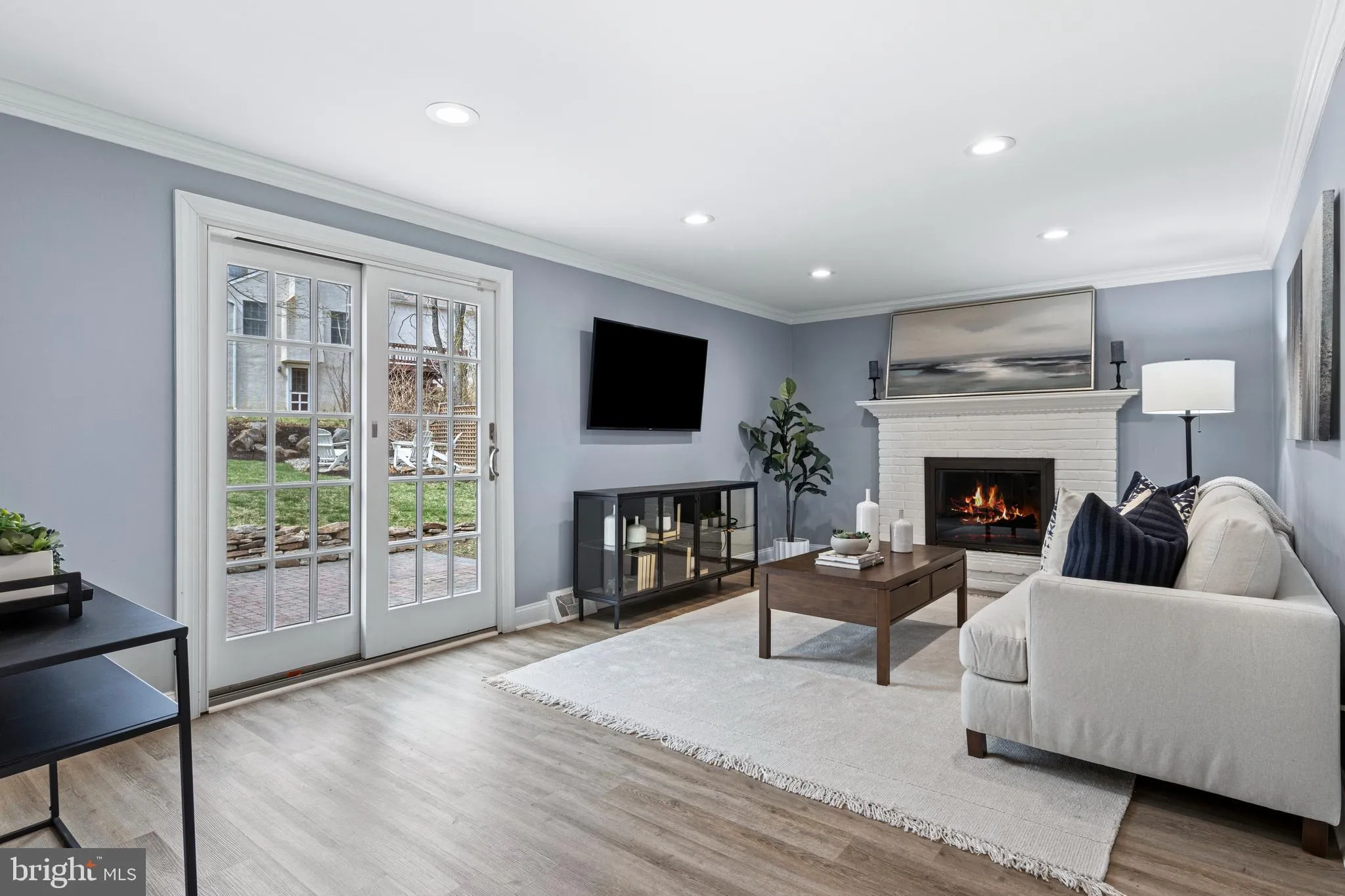 Wayne, Pennsylvania 19087, United States, 4 Bedrooms Bedrooms, ,4 BathroomsBathrooms,Residential,Pending,104973