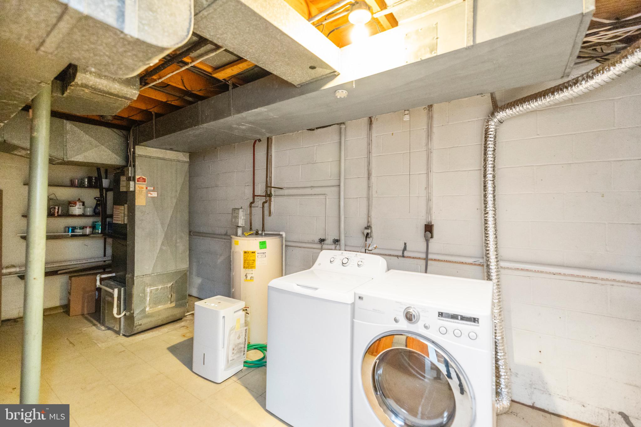 WATKINS GLEN - Residential Lease