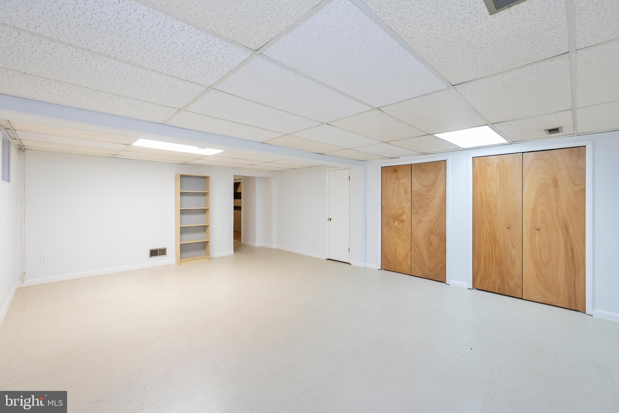 WATKINS GLEN - Residential Lease