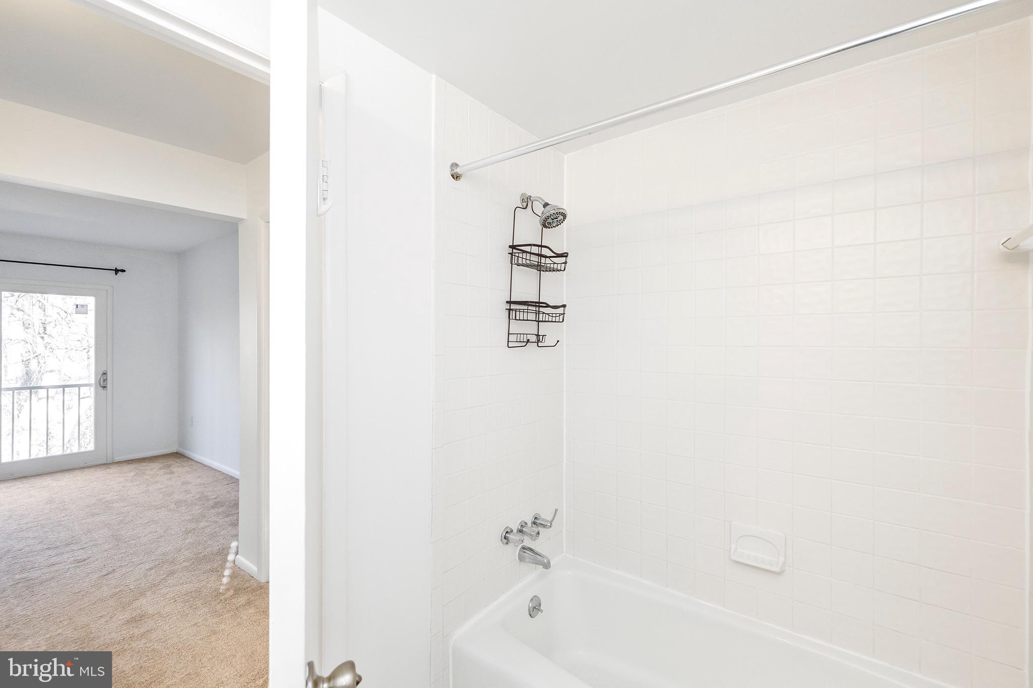 WATKINS GLEN - Residential Lease