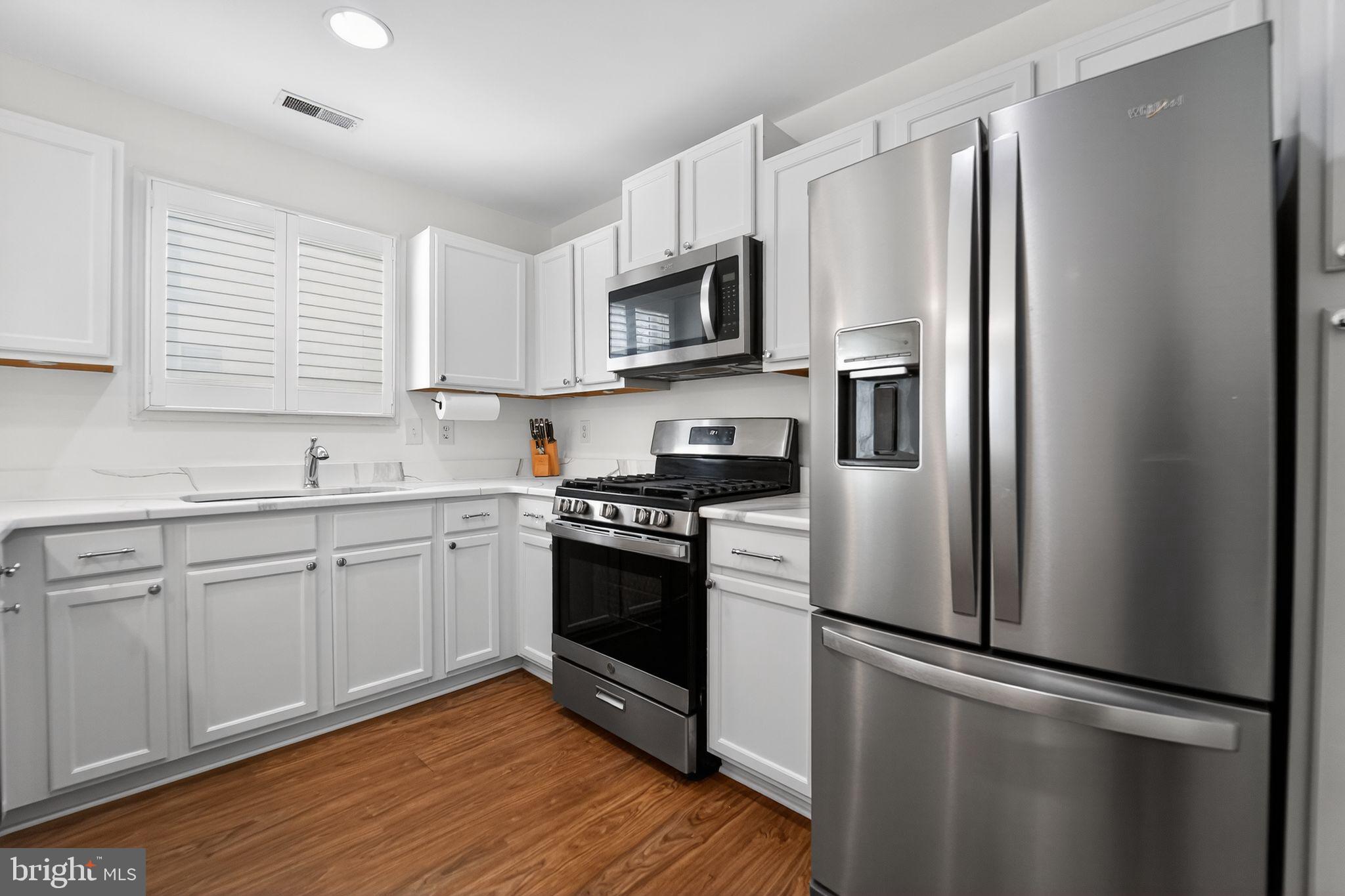 PINE VALLEY - Residential