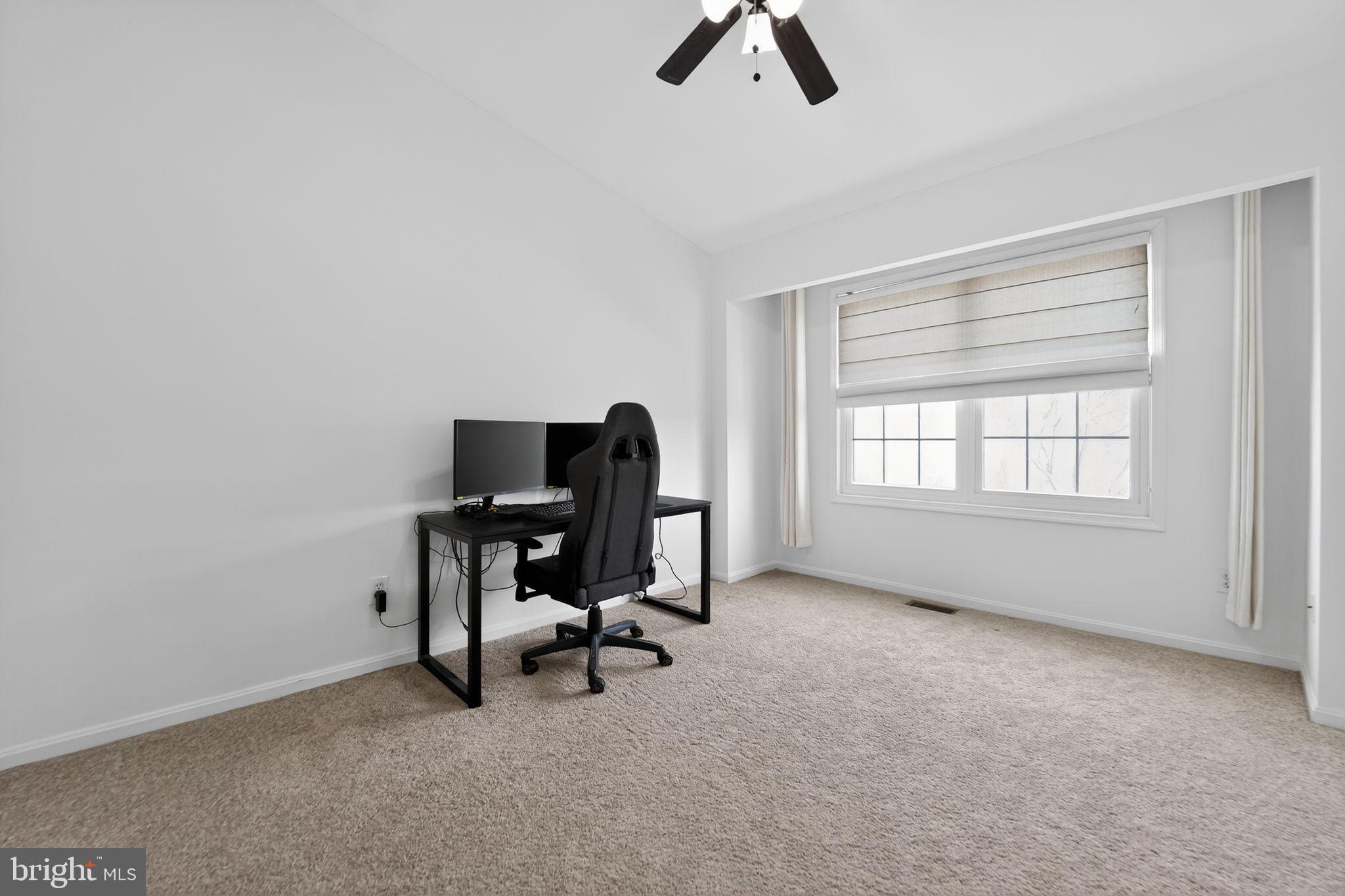 PINE VALLEY - Residential