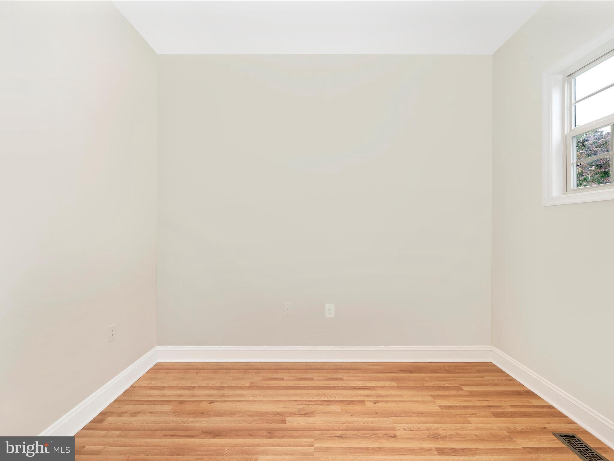 WOODRIDGE - Residential