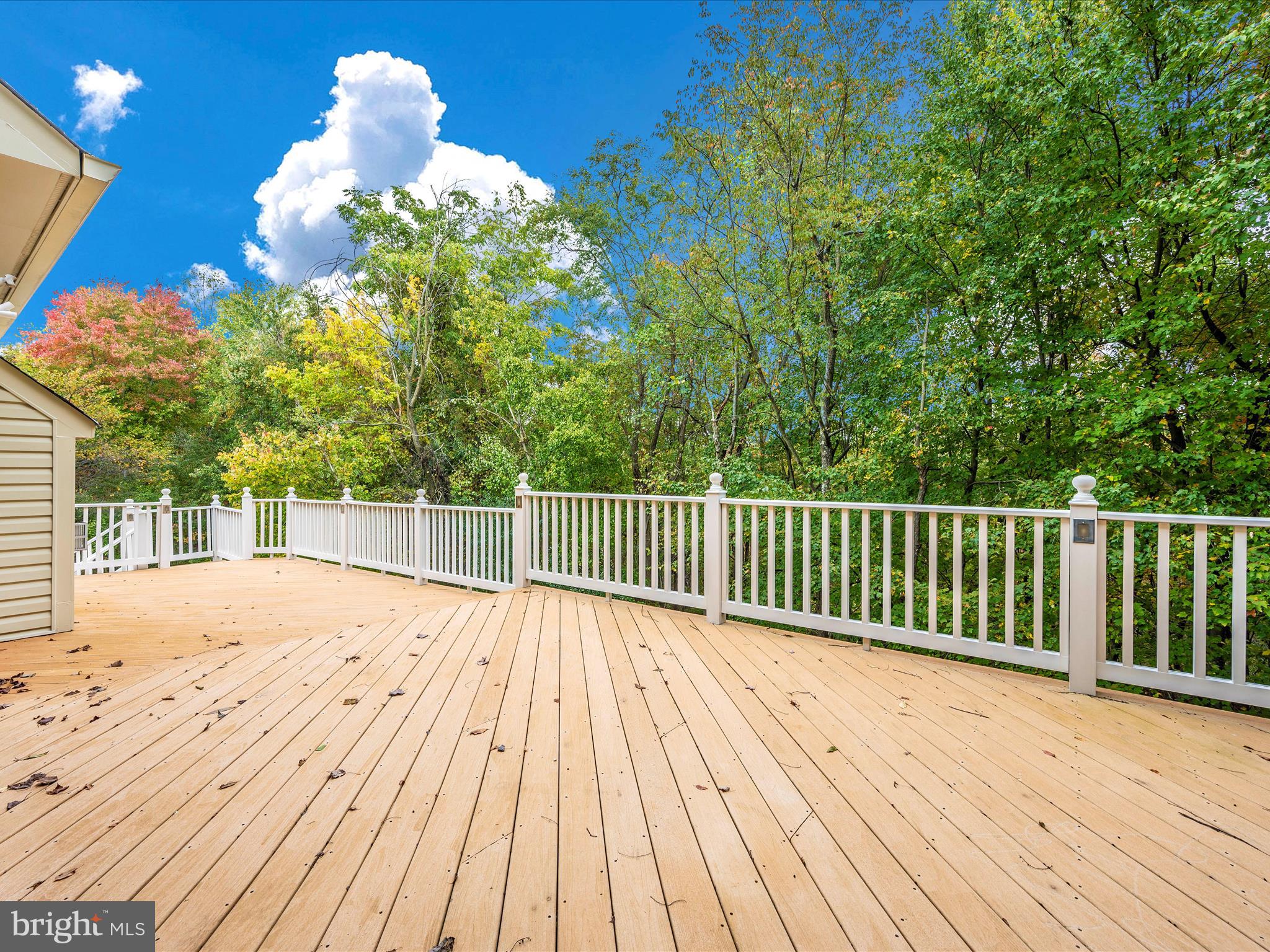 WOODRIDGE - Residential