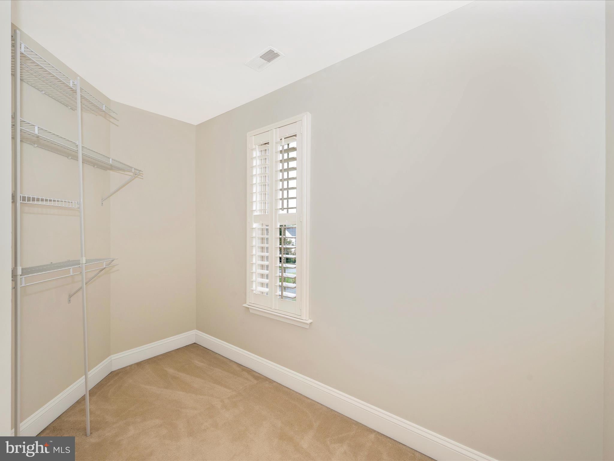 WOODRIDGE - Residential