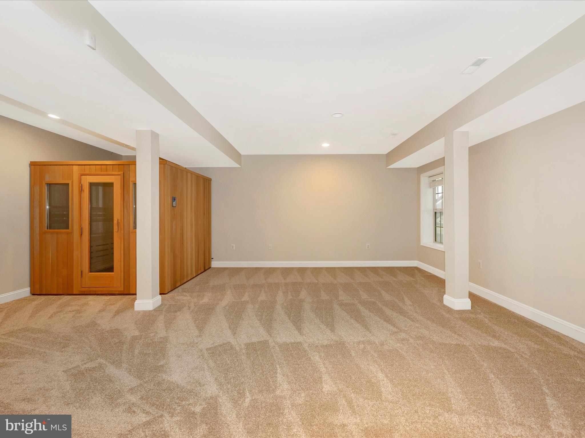 WOODRIDGE - Residential